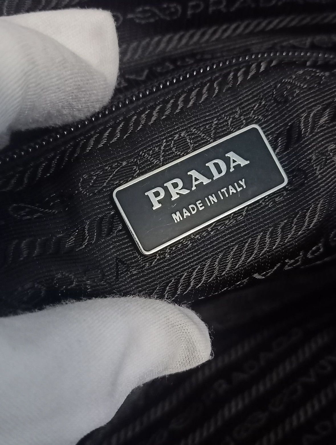 Prada Prada Shoulder Bag Size ONE SIZE - 17 Thumbnail