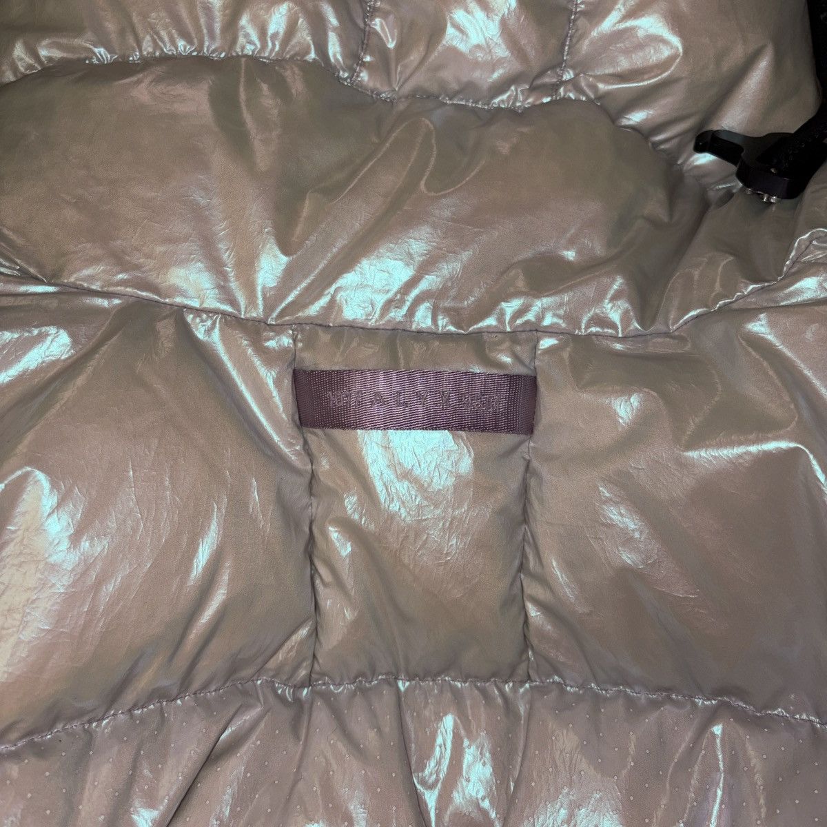 1017 ALYX 9SM × Moncler Rare 1017 alyx 9sm rainbow glossy down jacket Size ONE SIZE - 11 Thumbnail