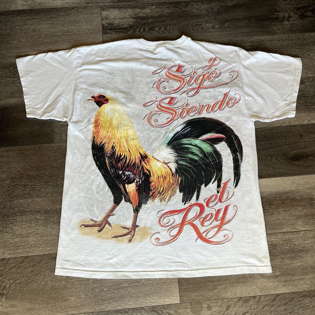 Vintage Vintage 2000s Sigo Siendo El Rey Mexican Rooster Graphic Tee Size US XL / EU 56 / 4 - 1 Thumbnail
