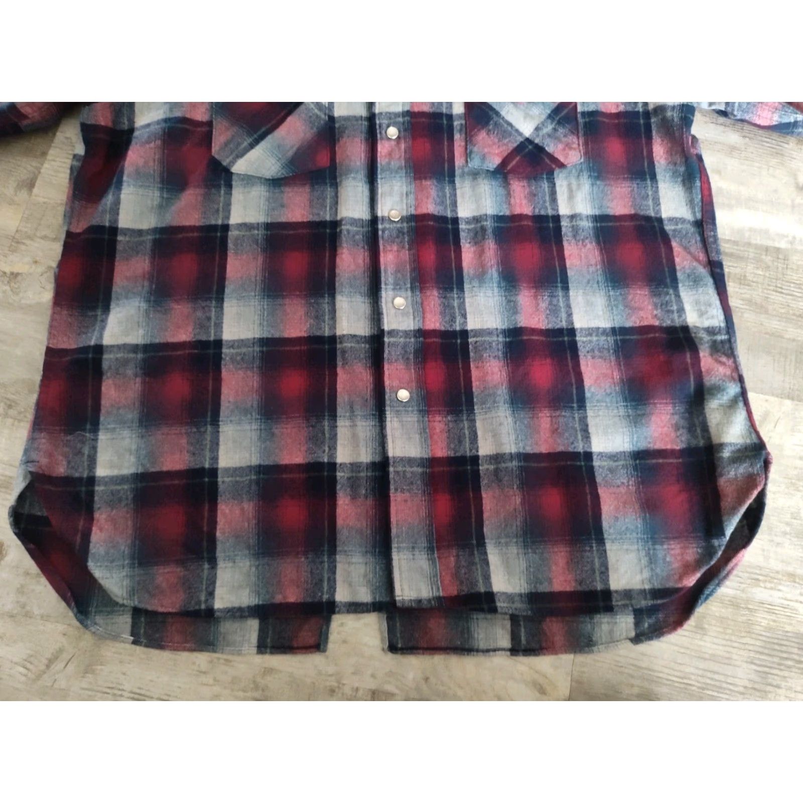 Pendleton VINTAGE Pendleton Western Shirt Men XL Wool Plaid 1960s Casual Heavyweight Button-Up Size US XL / EU 56 / 4 - 7 Thumbnail