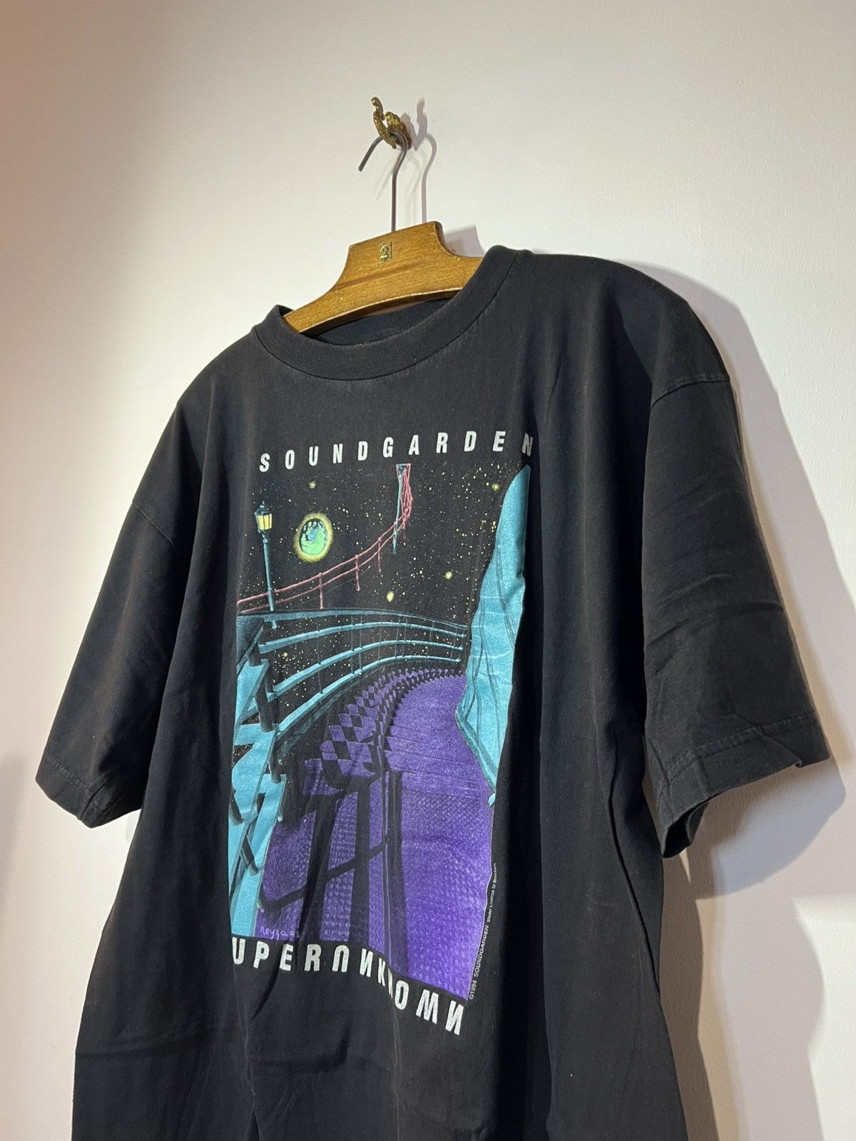 Band Tees Vintage superunknown Soundgarden shirt, mid-90s Size US XL / EU 56 / 4 - 2 Thumbnail