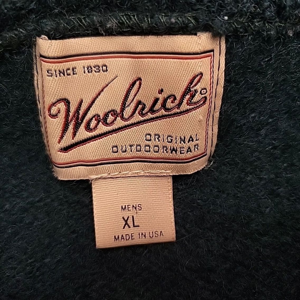 Vintage VINTAGE Woolrich Sweater XL Men Green Wool Knit Made in USA Pullover Crew Neck Long Sleeve All Seasons Casual Snug Solid Pattern Size US XL / EU 56 / 4 - 4 Thumbnail
