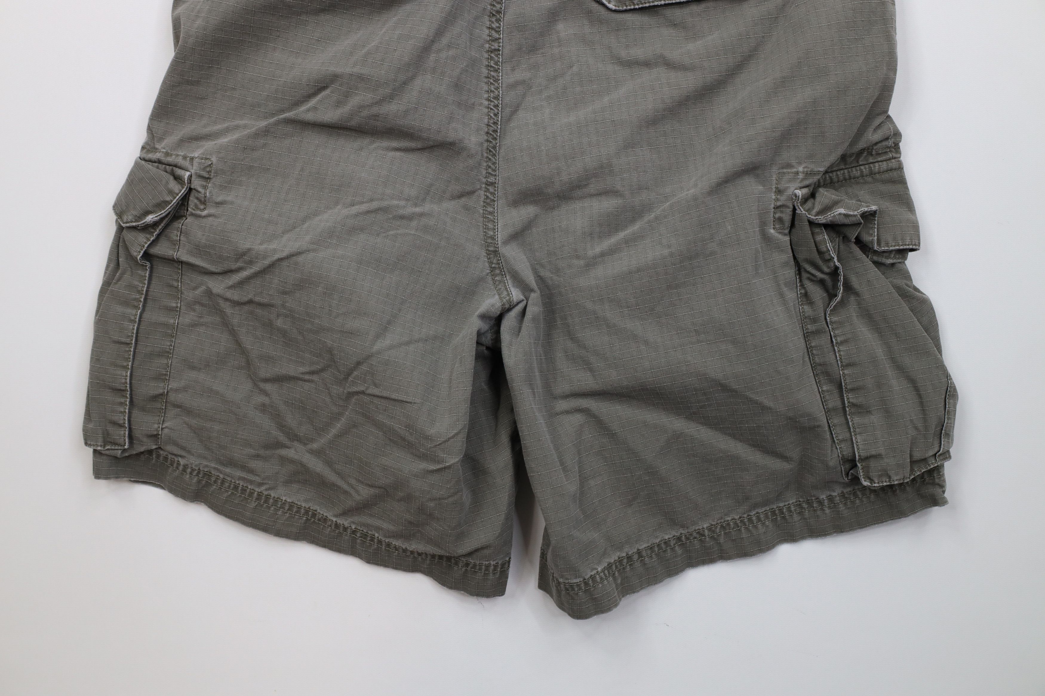 Tommy Hilfiger Vintage 90s Y2K Tommy Hilfiger Cargo Shorts Olive Green Size US 32 / EU 48 - 11 Thumbnail