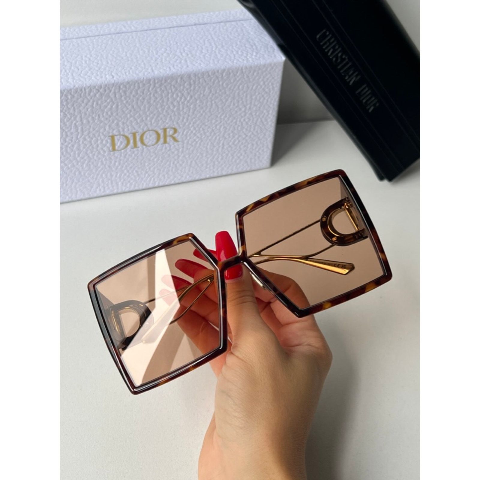 Dior NEW Dior 30Montaigne SU Brown Oversized Square Sunglasses Size ONE SIZE - 8 Thumbnail
