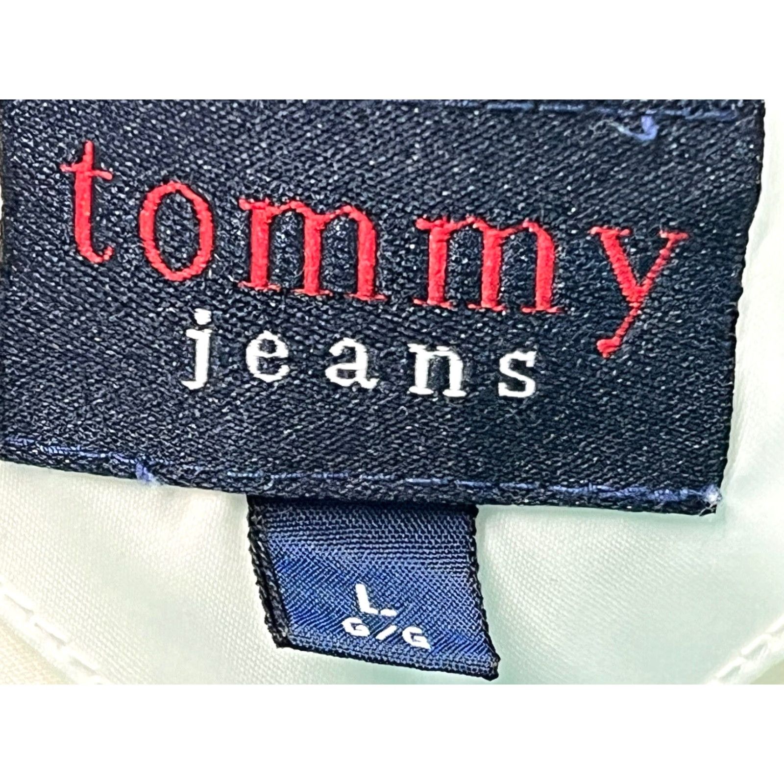 Tommy Hilfiger Vintage Tommy Hilfiger Womens Full Zip Vest Sz Large Puffer Yoke 90s Y2K Puffer Vest Style Winter Spring Fall Casual GUC Ivory Zip Size 36" / US 14 / IT 50 - 7 Thumbnail