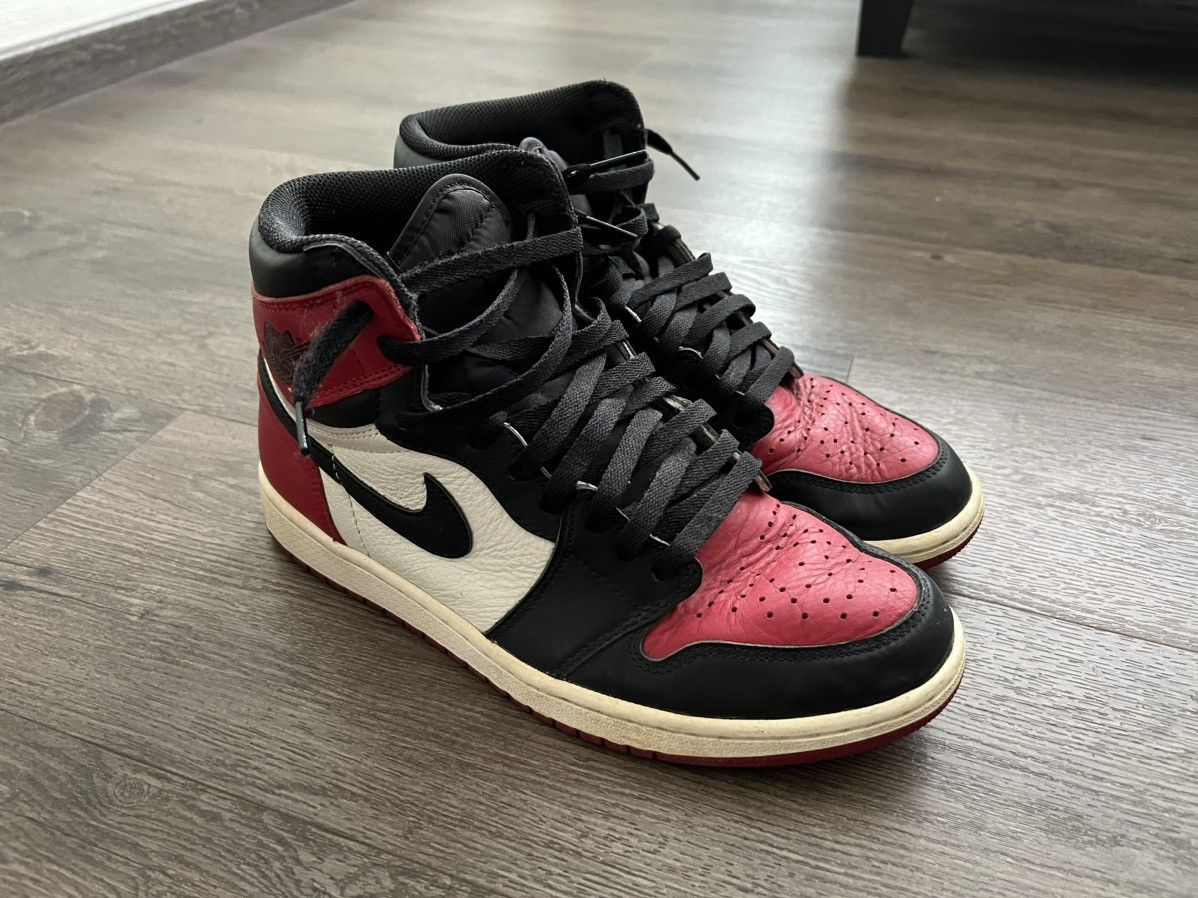 Jordan Brand × Nike Jordan 1 Retro High Bred Toe Size US 10 / EU 43 - 3 Thumbnail