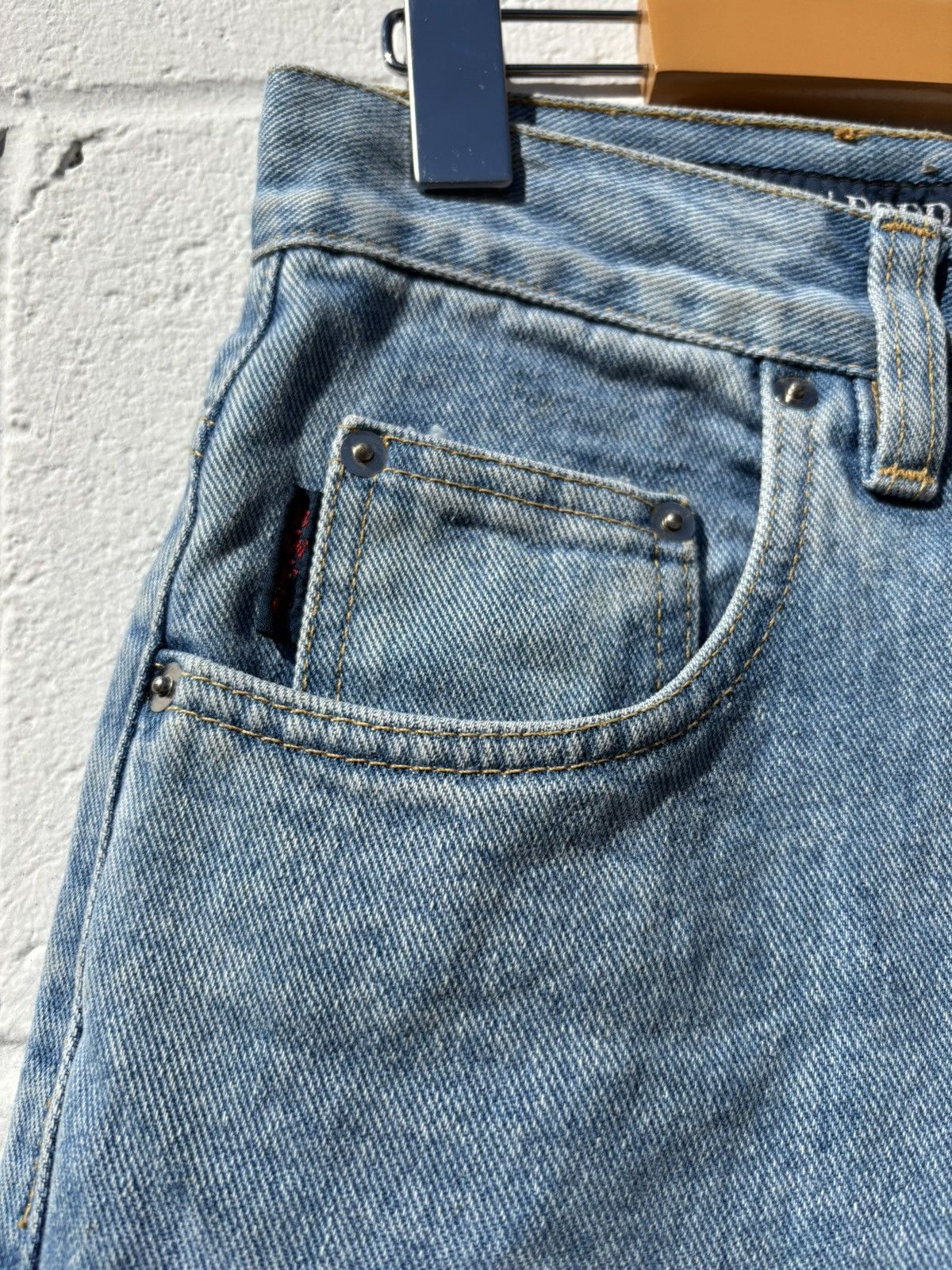 Vintage Vintage 90s High Rise Straight Leg Light Wash Denim Size US 29 - 3 Thumbnail