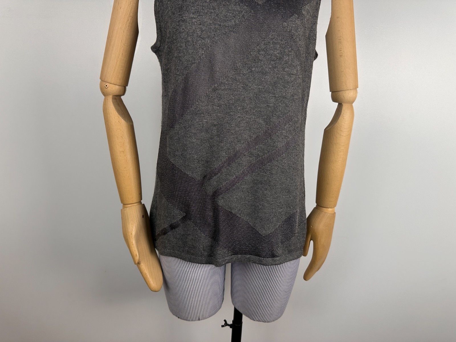 Polo Ralph Lauren Polo Ralph Lauren Tank Top Sleeveless Metallic Grey Size M Size M / US 6-8 / IT 42-44 - 3 Thumbnail