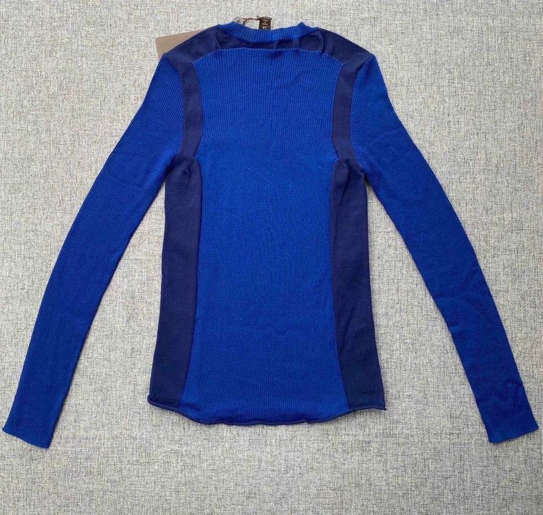 Louis Vuitton Louis Vuitton Louis Vuitton Women's Knit Top Size XS-2506 Size XS / US 0-2 / IT 36-38 - 2 Thumbnail