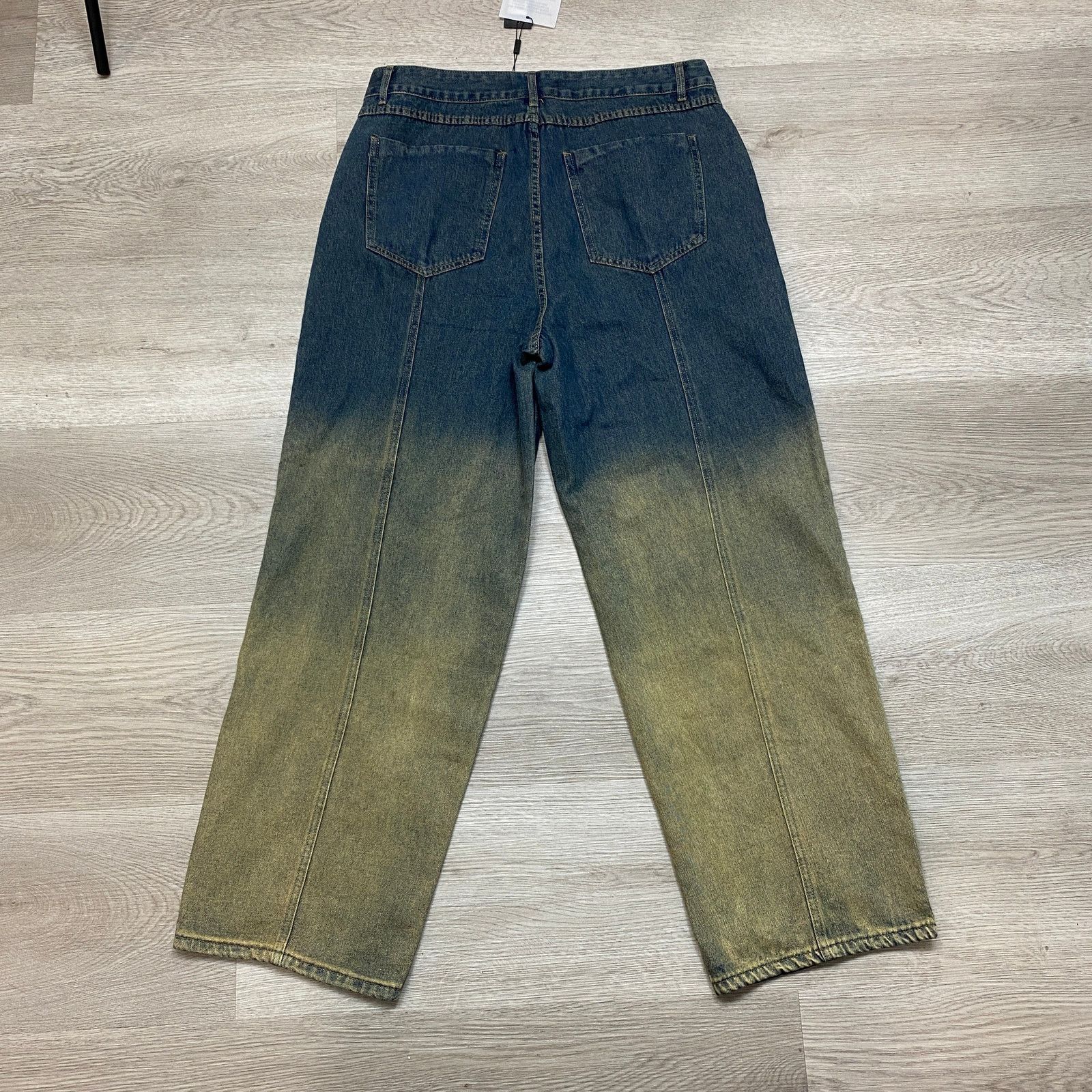 Jaded London NWT Jaded London Skirt Over Trouser Ombre Faded Jeans 30x31 Size US 30 / EU 46 - 3 Thumbnail