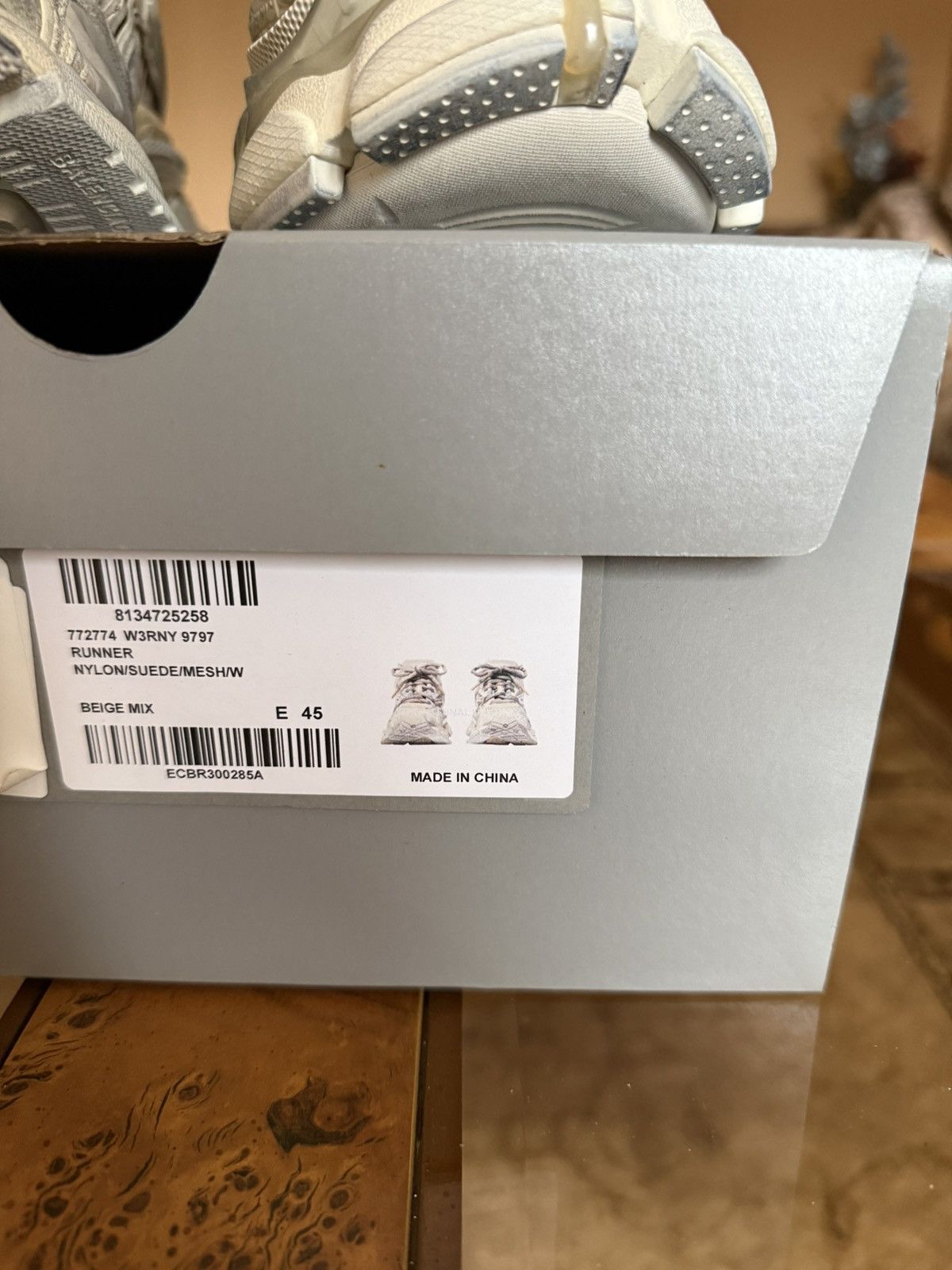 Balenciaga Balenciaga Runner Beige Size US 12 / EU 45 - 11 Thumbnail