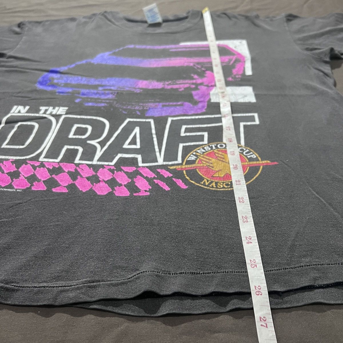 Vintage Vintage 90s NASCAR Winston Cup In The Draft Promo Tee Faded Size US XL / EU 56 / 4 - 8 Thumbnail