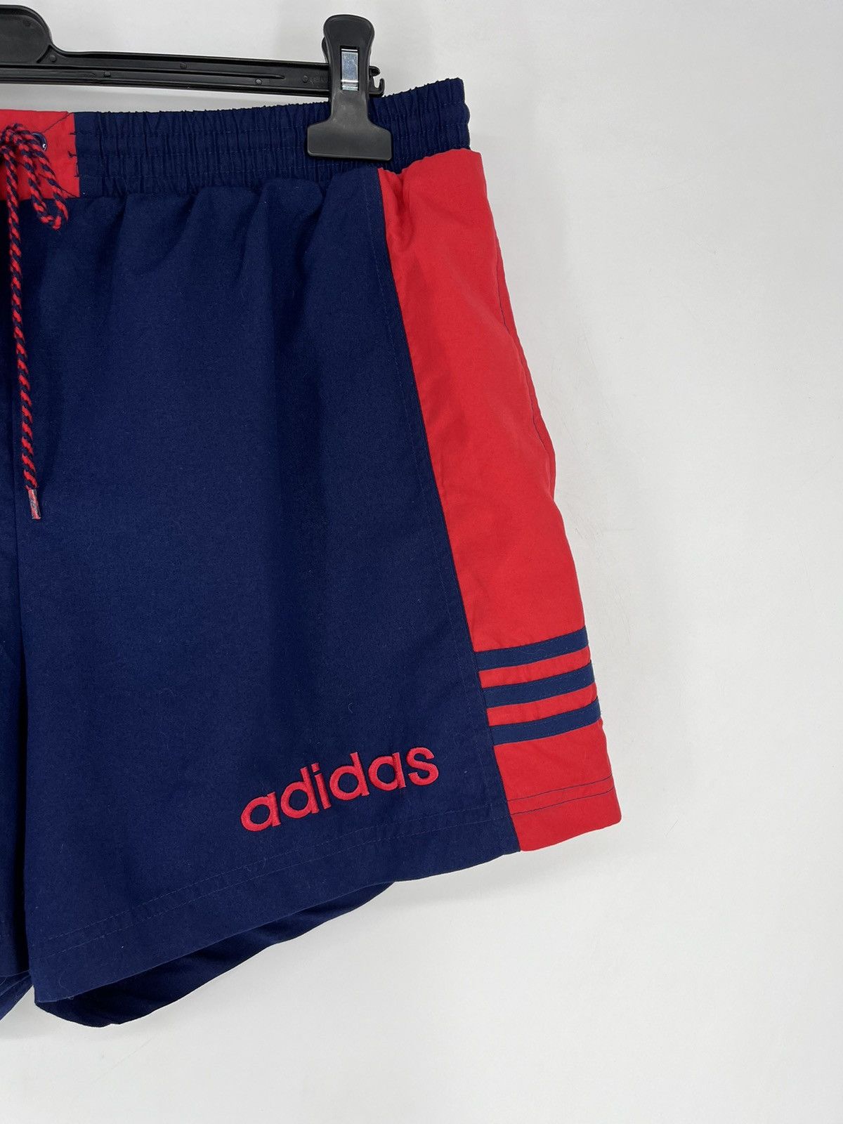 Adidas Vintage Y2K Adidas mini logo shorts streetwear Style Size US 34 / EU 50 - 2 Thumbnail