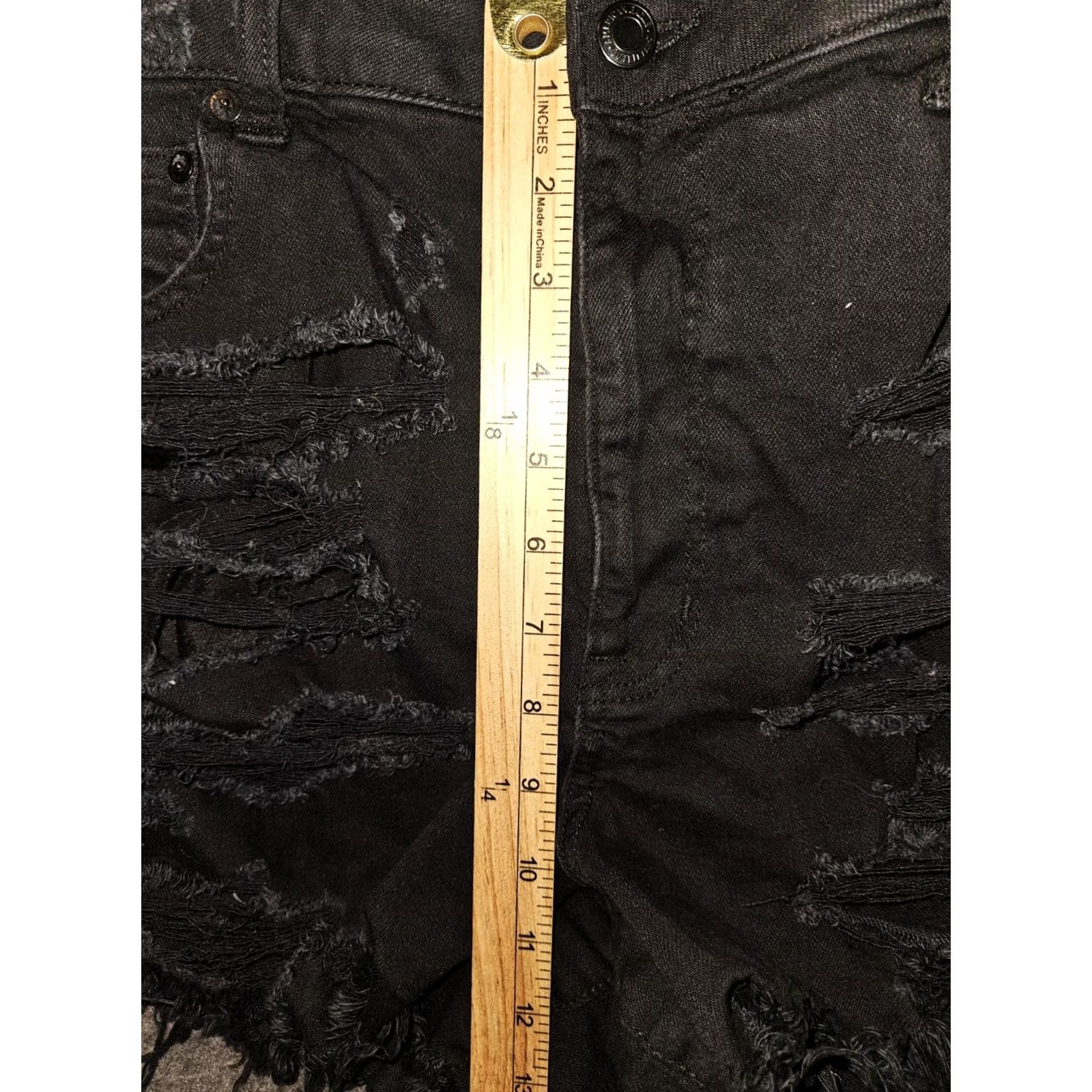 American Eagle Outfitters VINTAGE American Eagle Festival Shorts Women's 18 Black Denim 90s Distressed Super Stretch 5-Pocket Inseam 3.5 in Size 40" / US 18 - 5 Thumbnail