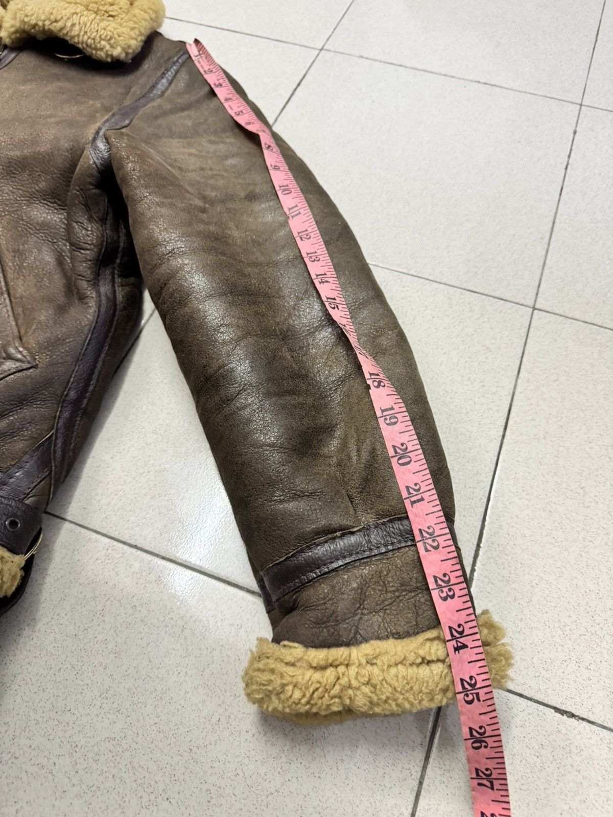 Schott VINTAGE 1980s SCHOTT B-3 SHEARLING JACKET Size US M / EU 48-50 / 2 - 13 Thumbnail