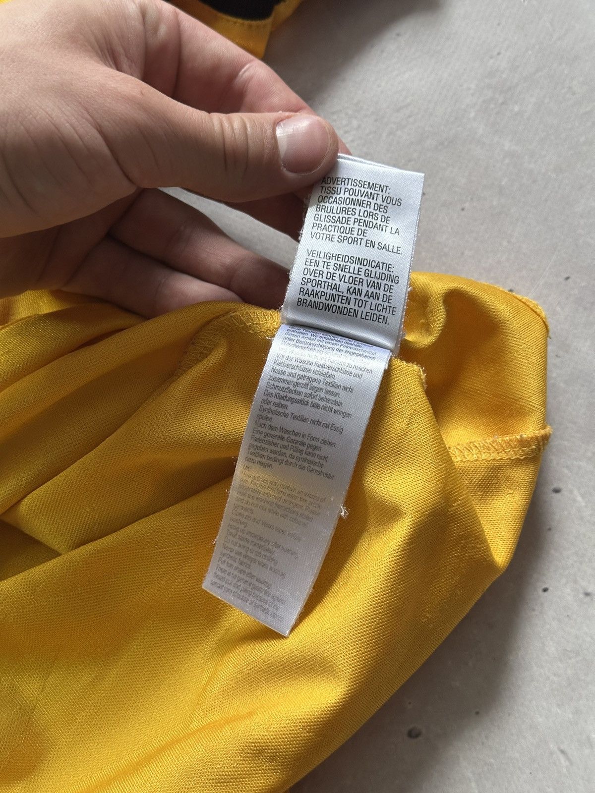 Erima × Vintage Dynamo Dresden Home Vintage Jersey / Kit Erima Away Shirt Size US XL / EU 56 / 4 - 9 Thumbnail