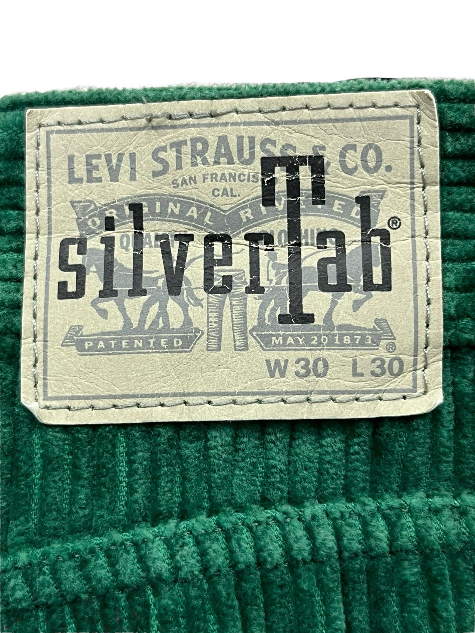 Levi's FYE🔥Levi’s SILVERTAB BAGGY CORDUROY Hip Hop Y2K JNCO Size US 31 - 7 Thumbnail