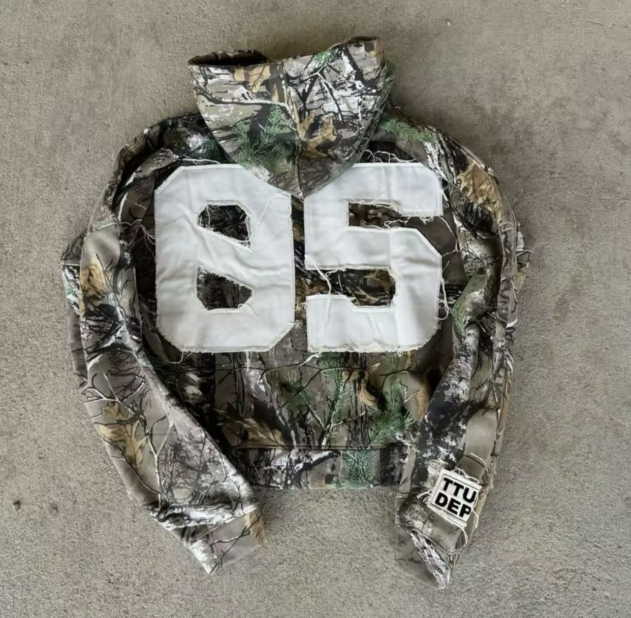 Japanese Brand Camouflage Embroidered Letter Zipper Hoodies Size US XXL / EU 58 / 5 - 1 Thumbnail