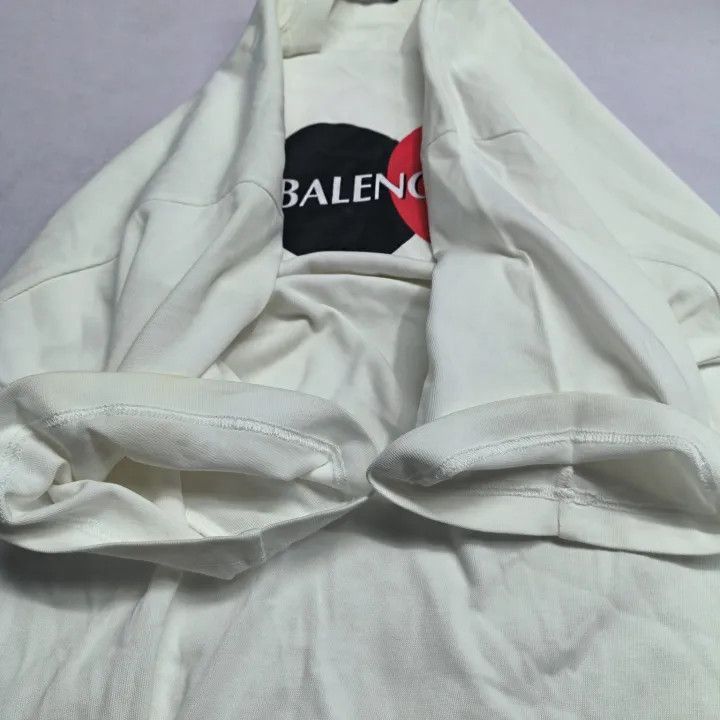 Balenciaga Balenciaga Balenciaga Retro Circle Print Short Sleeve TShi Size US S / EU 44-46 / 1 - 9 Thumbnail