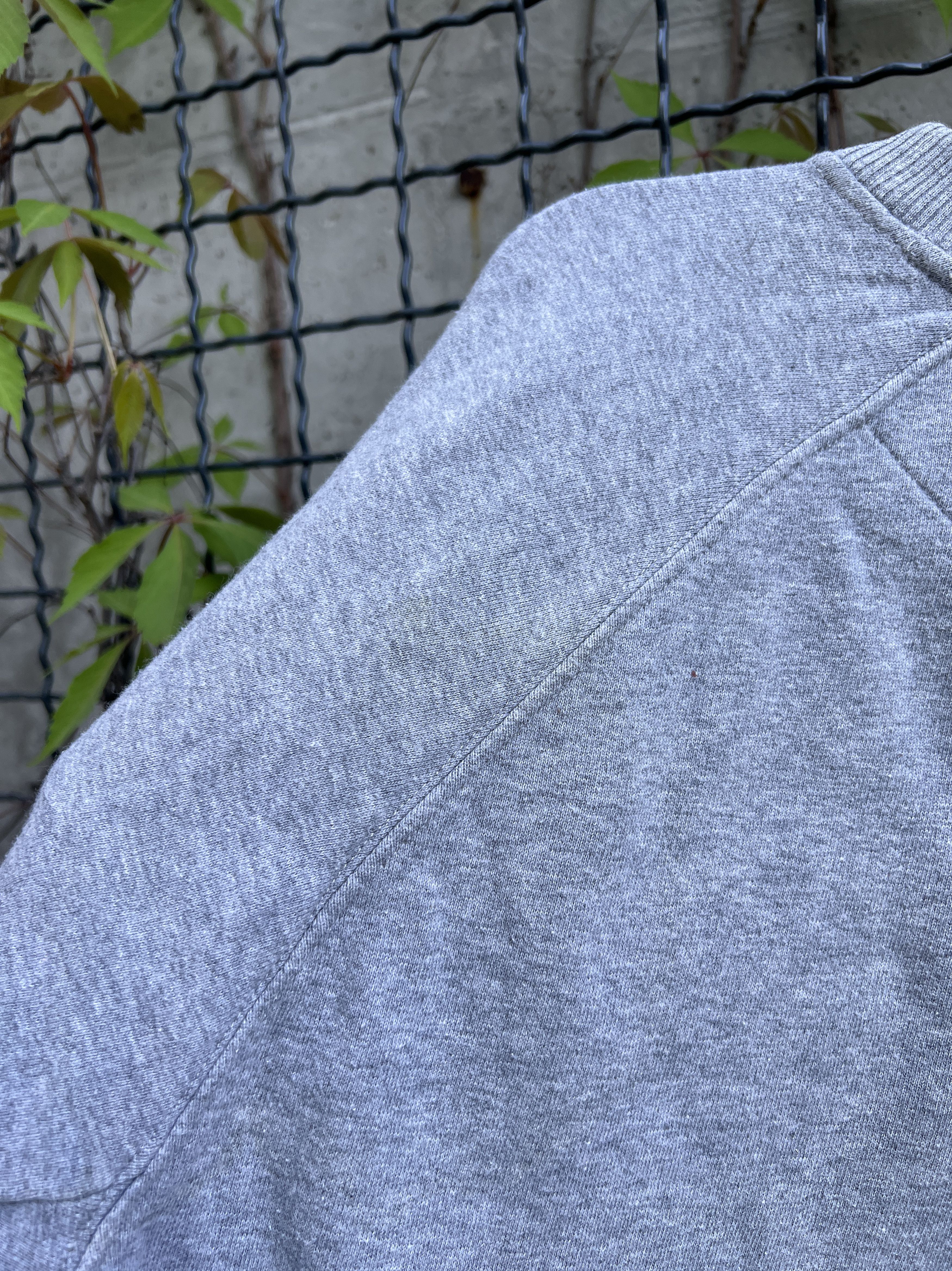 Vintage Vivienne Westwood Anglomania Chaos Gray Sweatshirt Size US S / EU 44-46 / 1 - 23 Thumbnail