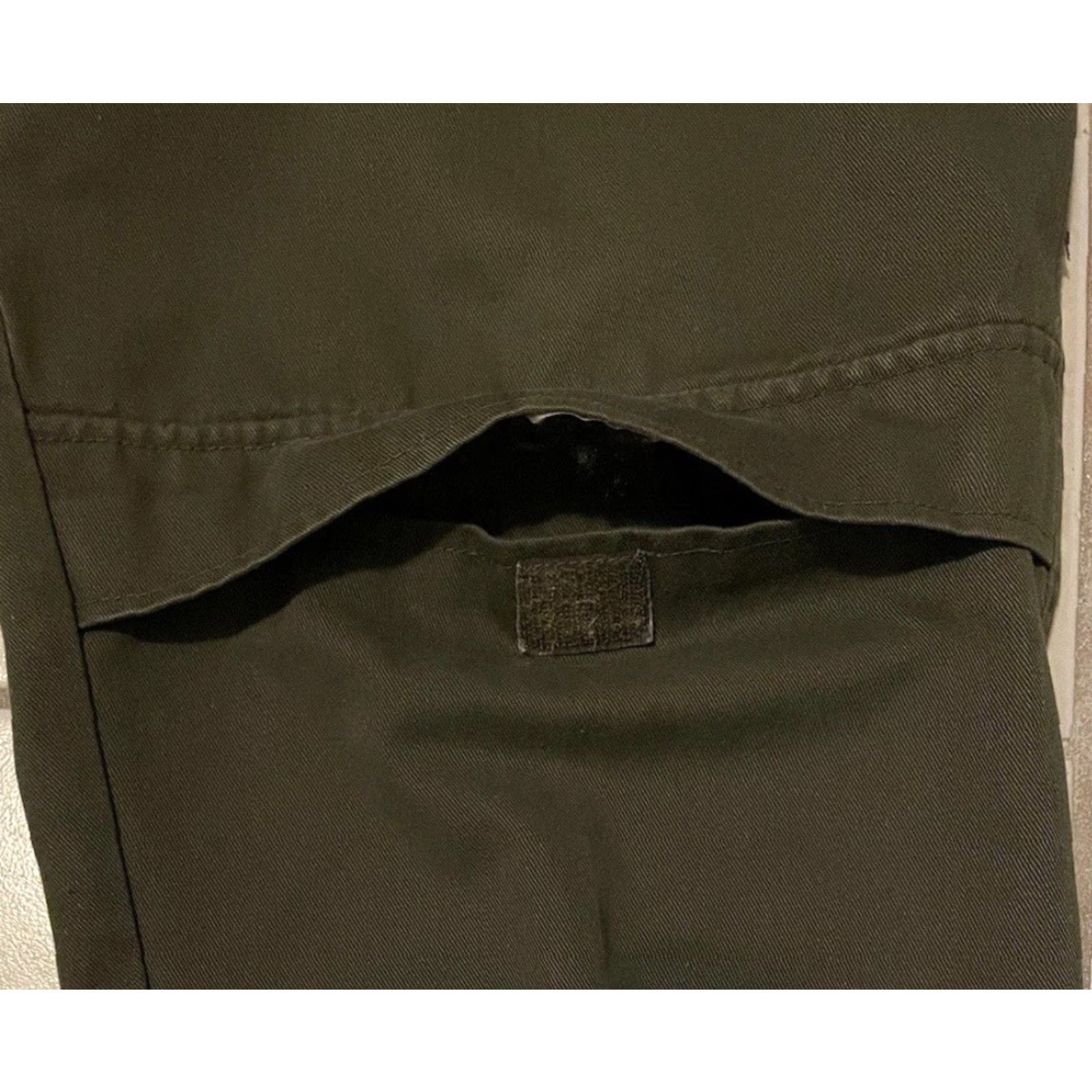 Bugle Boy Vtg 90s Bugle Boy Special Forces Cargo Pants 36 Army Military Flight Skate Grunge Paratrooper Mens Pants Green 36 Cargo Utility Fatigue Distressed 90s Size US 36 / EU 52 - 5 Thumbnail