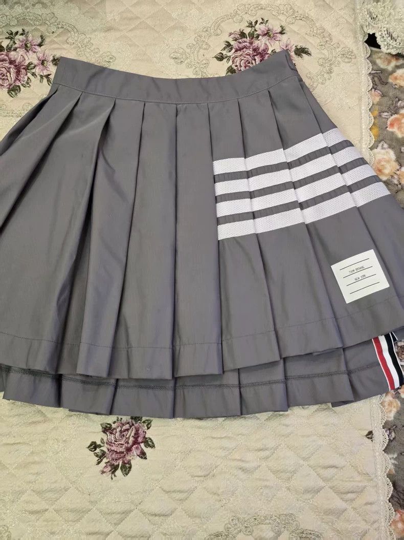 Thom Browne Thom Browne accordion pleated skirt Size 25" / US 0 / IT 36 - 2 Thumbnail