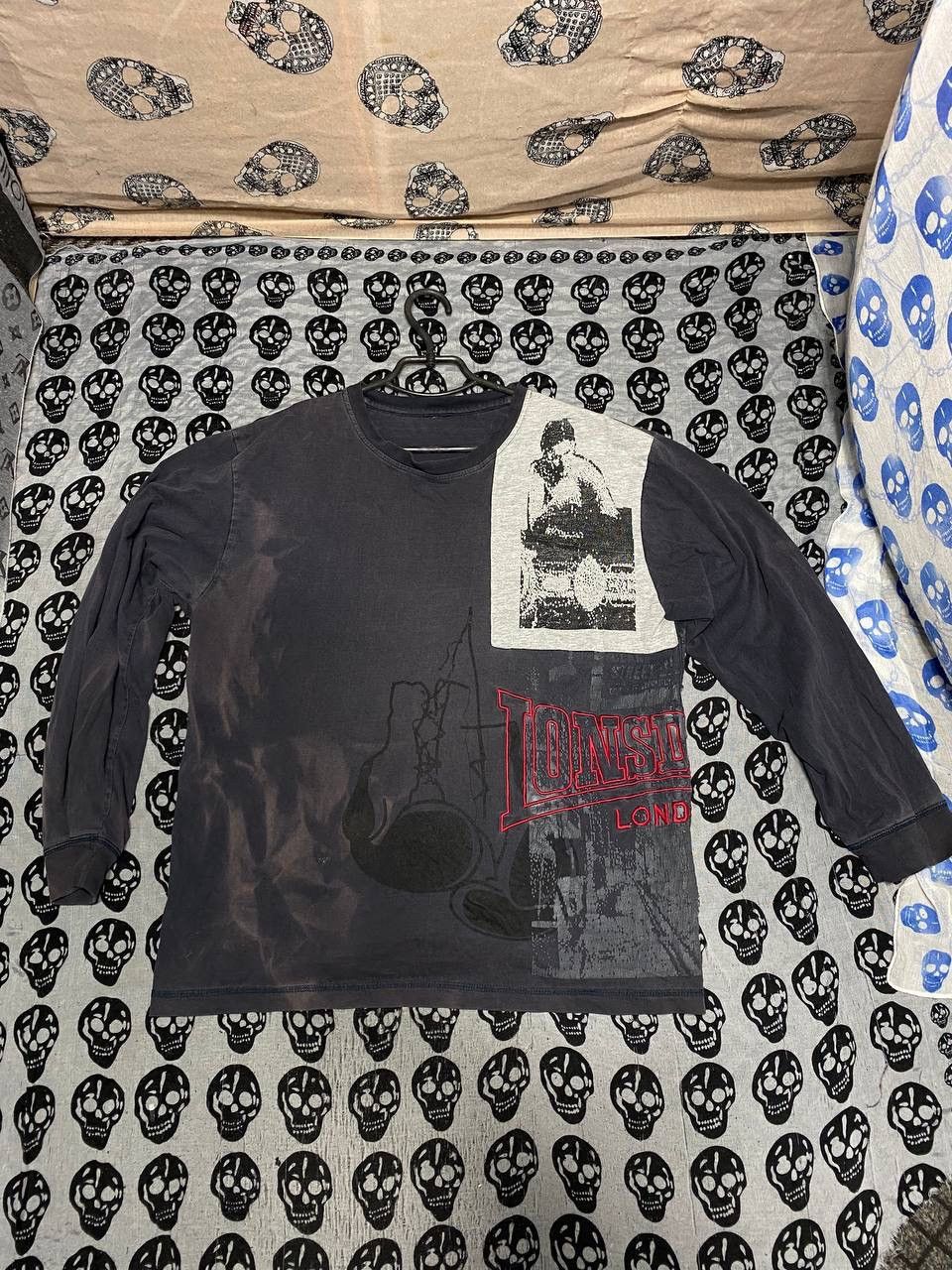 image of Mens T-Shirt Lonsdale Muhammad Ali Vintage 1997 (Size XL)