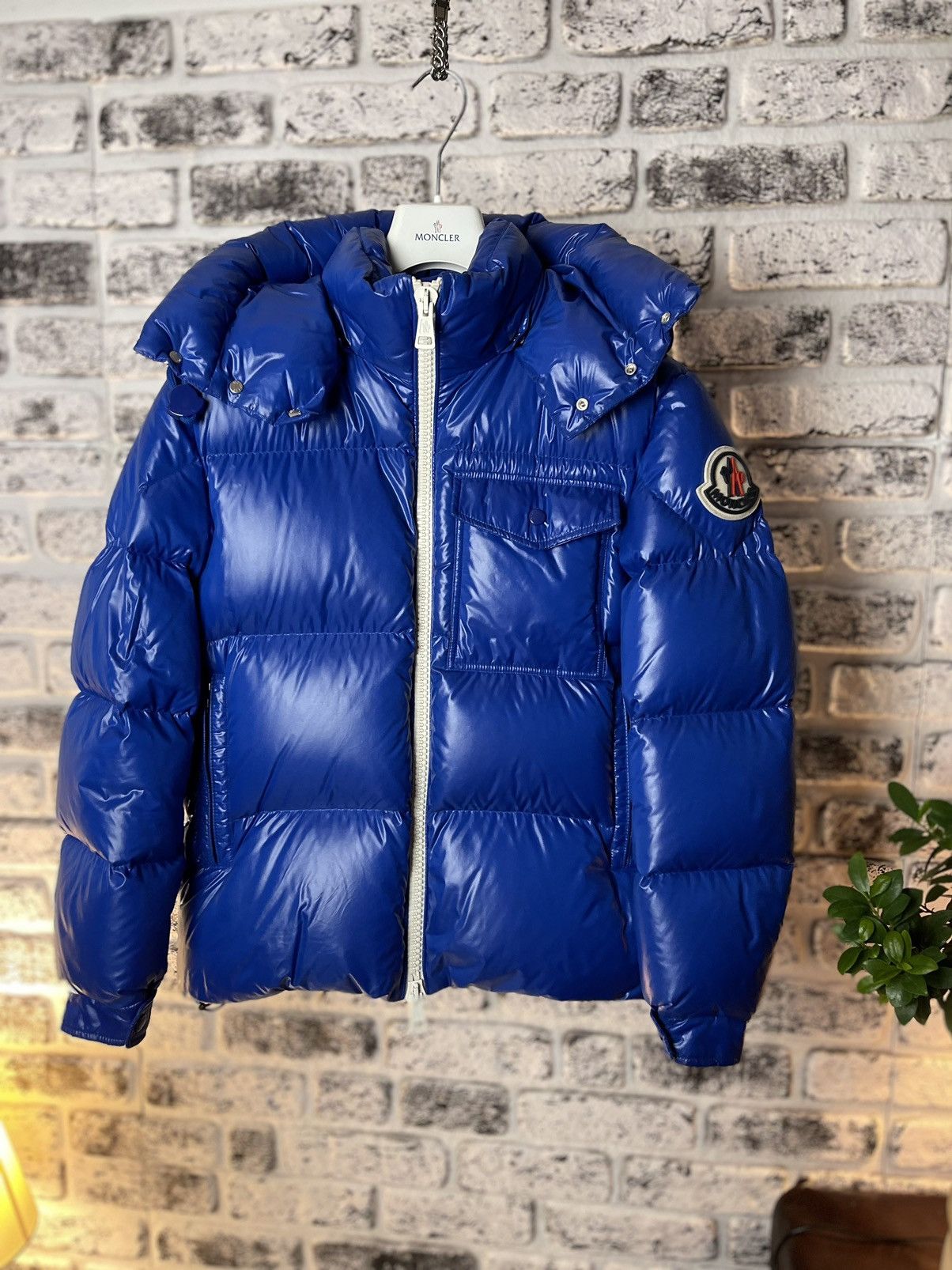 Moncler MONCLER VIGNEMALE JACKET BLUE SZ 1 Size US S / EU 44-46 / 1 - 1 Thumbnail