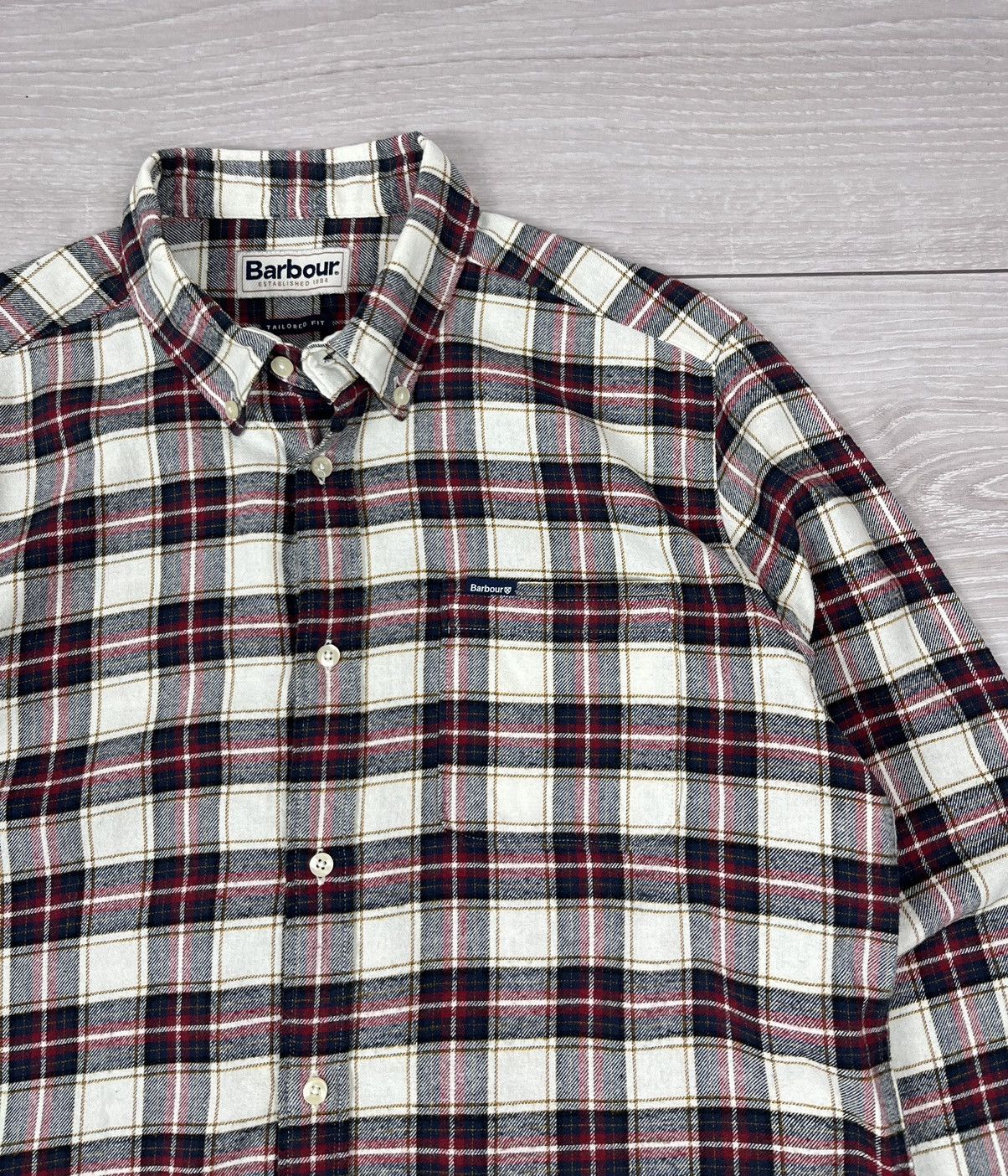 Barbour Barbour Tailored Flannel Checkered Shirt Size US M / EU 48-50 / 2 - 6 Thumbnail