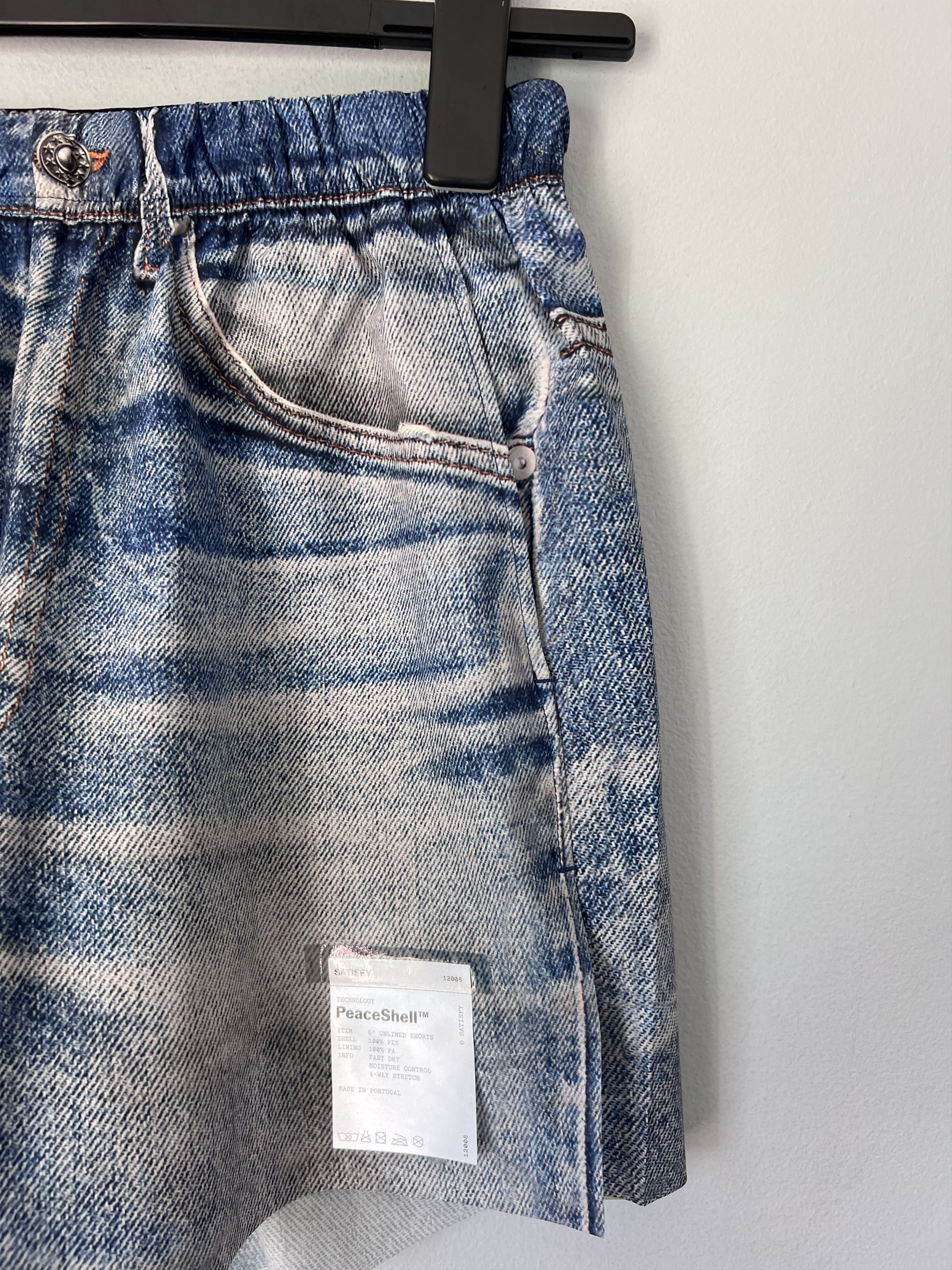 Satisfy Satisfy Running Peaceshell 5 Inch Unlined Shorts Blue Denim Size US 34 / EU 50 - 3 Thumbnail