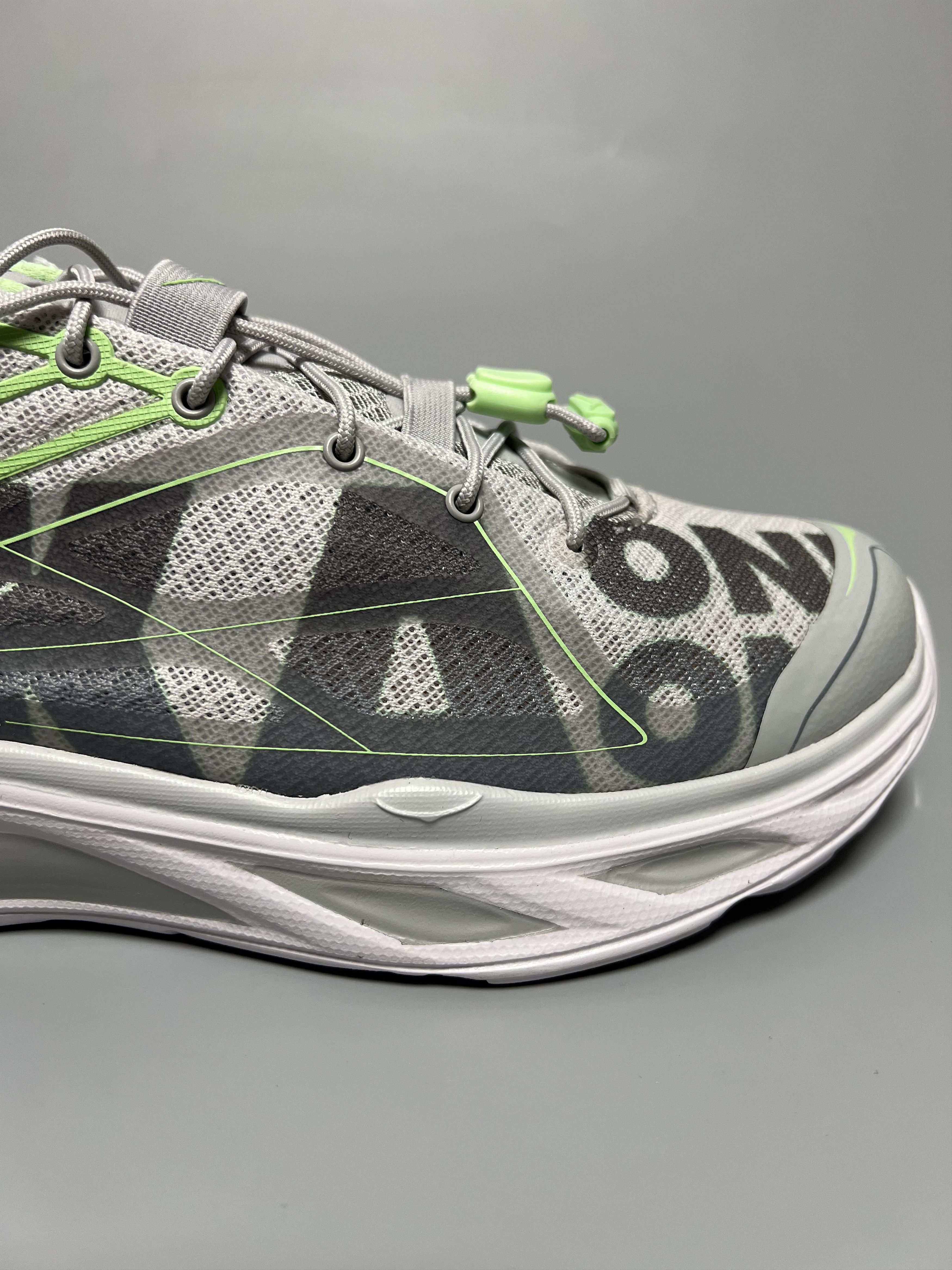 Hoka Hoka Huaka Origins Comfort Walking Shoes Sneakers Travel Size US 10 / EU 43 - 13 Thumbnail
