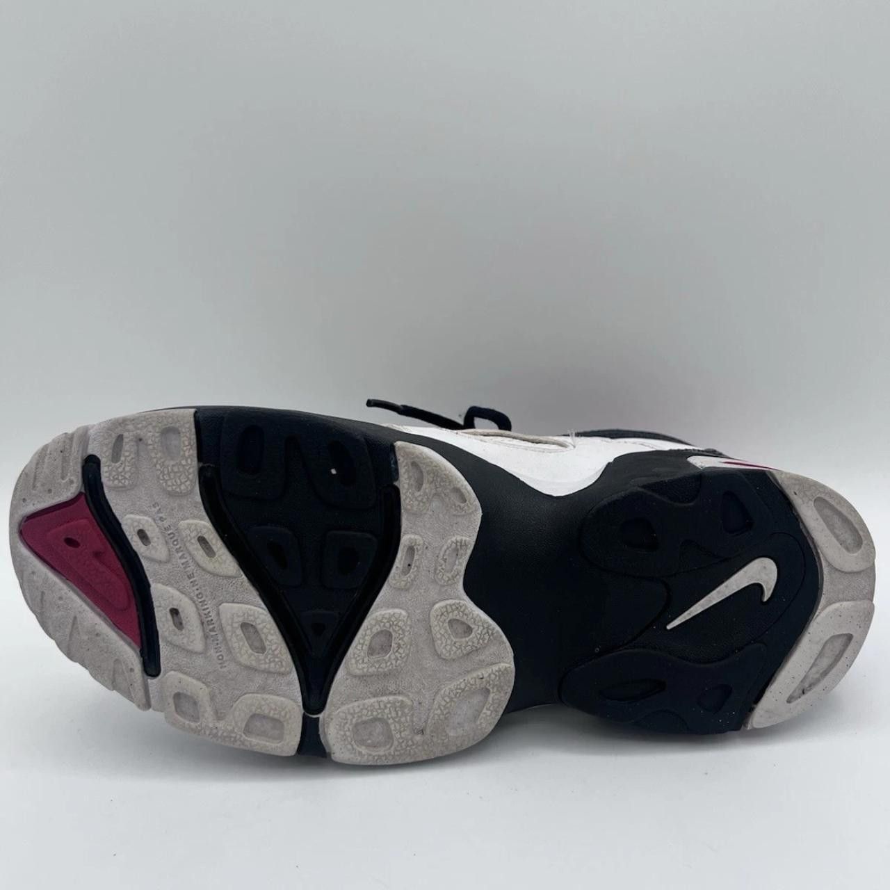 Nike Genuine 2011 Nike Air Diamond Turf 2 Size 7 Size US 7 / EU 40 - 2 Thumbnail