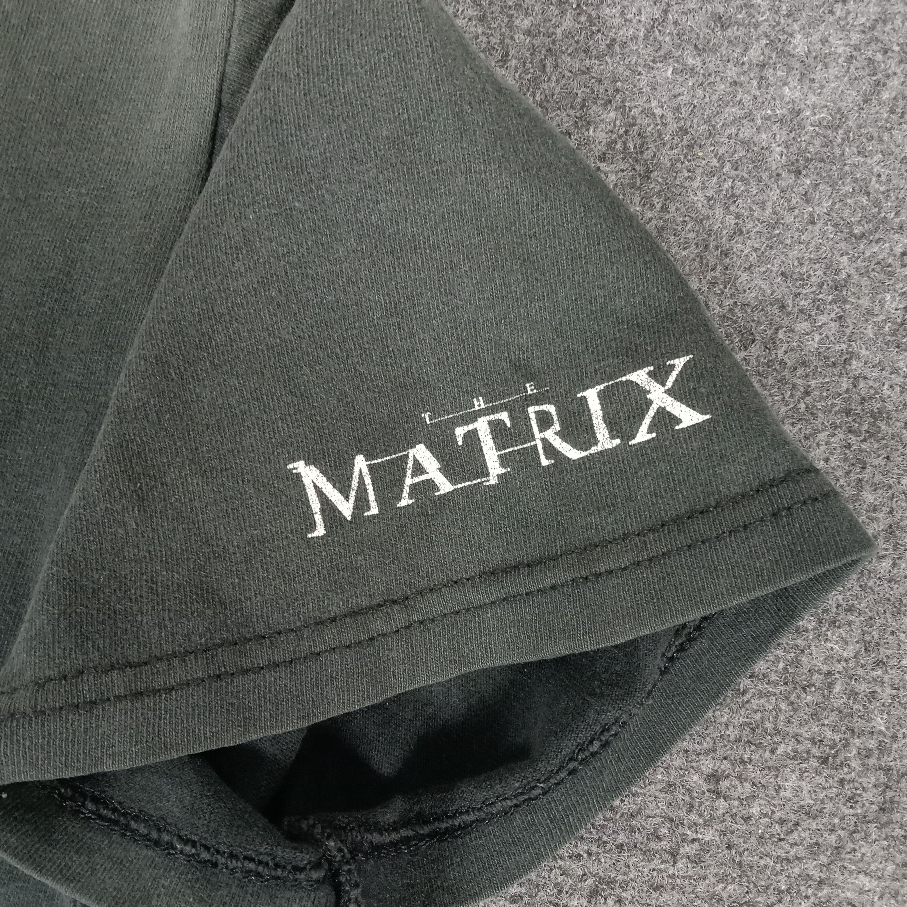 Vintage The Matrix American Cyberpunk MovieTshirt Size US L / EU 52-54 / 3 - 6 Thumbnail