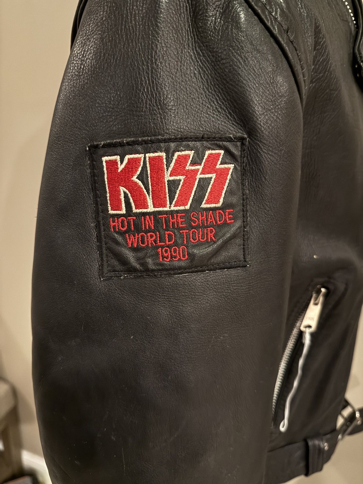 KISS KISS 1990 “Hot in The Shade” World Tour Promo Leather Jacket Size US L / EU 52-54 / 3 - 5 Thumbnail