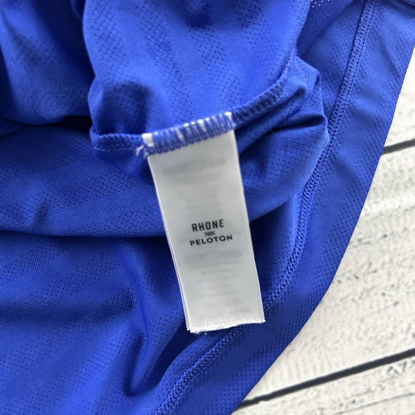 Rhone Rhone Peloton Sleeveless Athletic Shirt Men's XL Blue Tank Athletic Shirt XL Blue Mens Rhone Peloton Sleeveless Shirt Size US XL / EU 56 / 4 - 5 Thumbnail