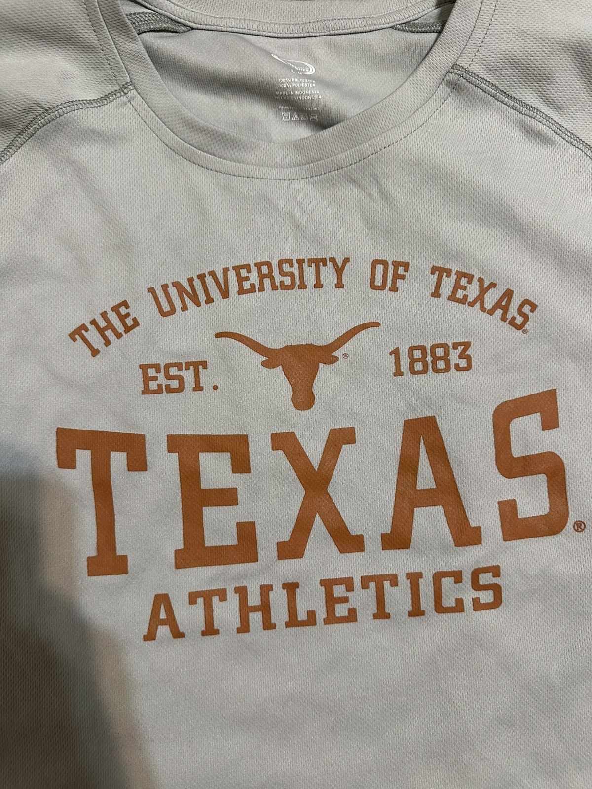 NCAA × Vintage Vintage NCAA University of Texas shirt 00s size large Size US L / EU 52-54 / 3 - 2 Thumbnail