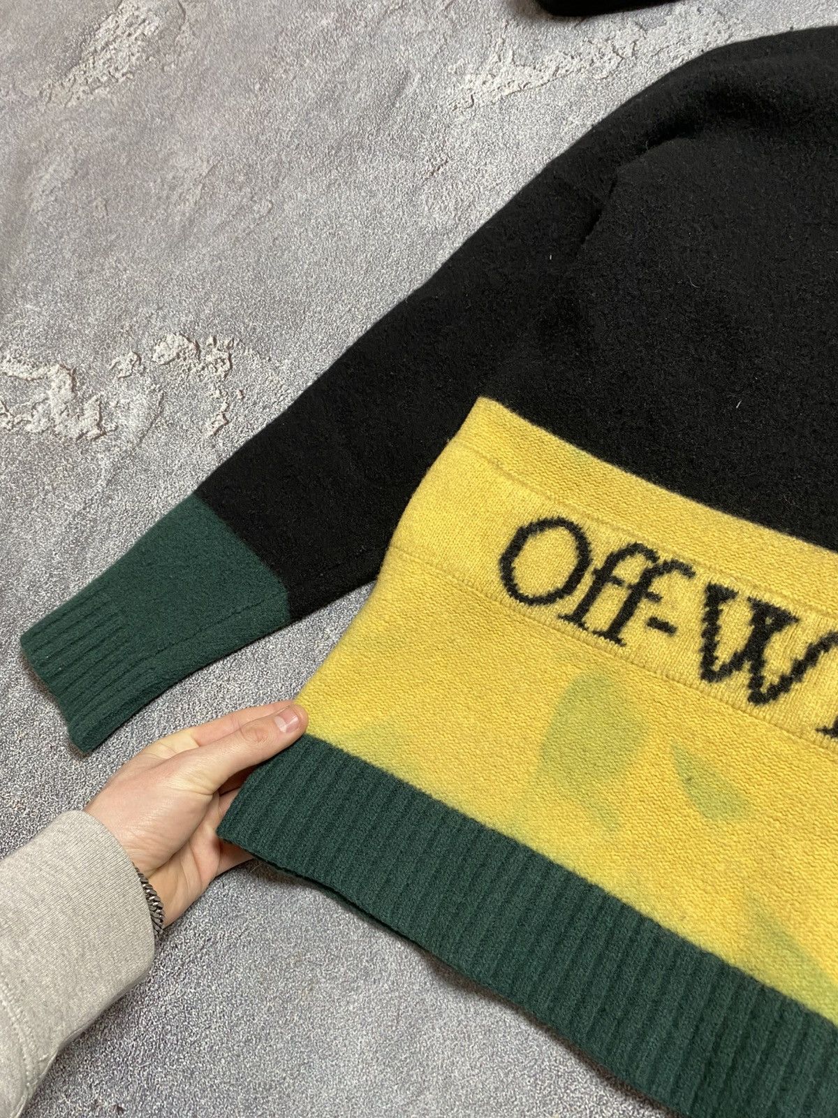 Off-White Off white sweater wool mens S Size US S / EU 44-46 / 1 - 3 Thumbnail