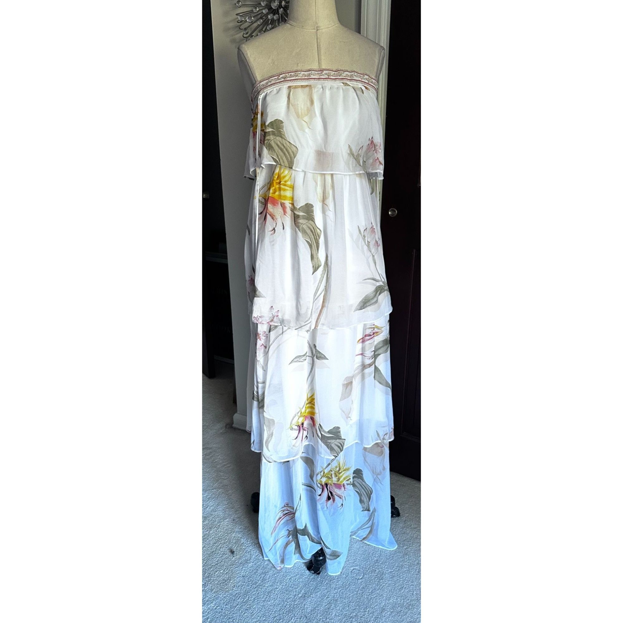 White House Black Market NWT White House Black Market Strapless Floral Tiered Maxi Dr Size S / US 4 / IT 40 - 2 Thumbnail