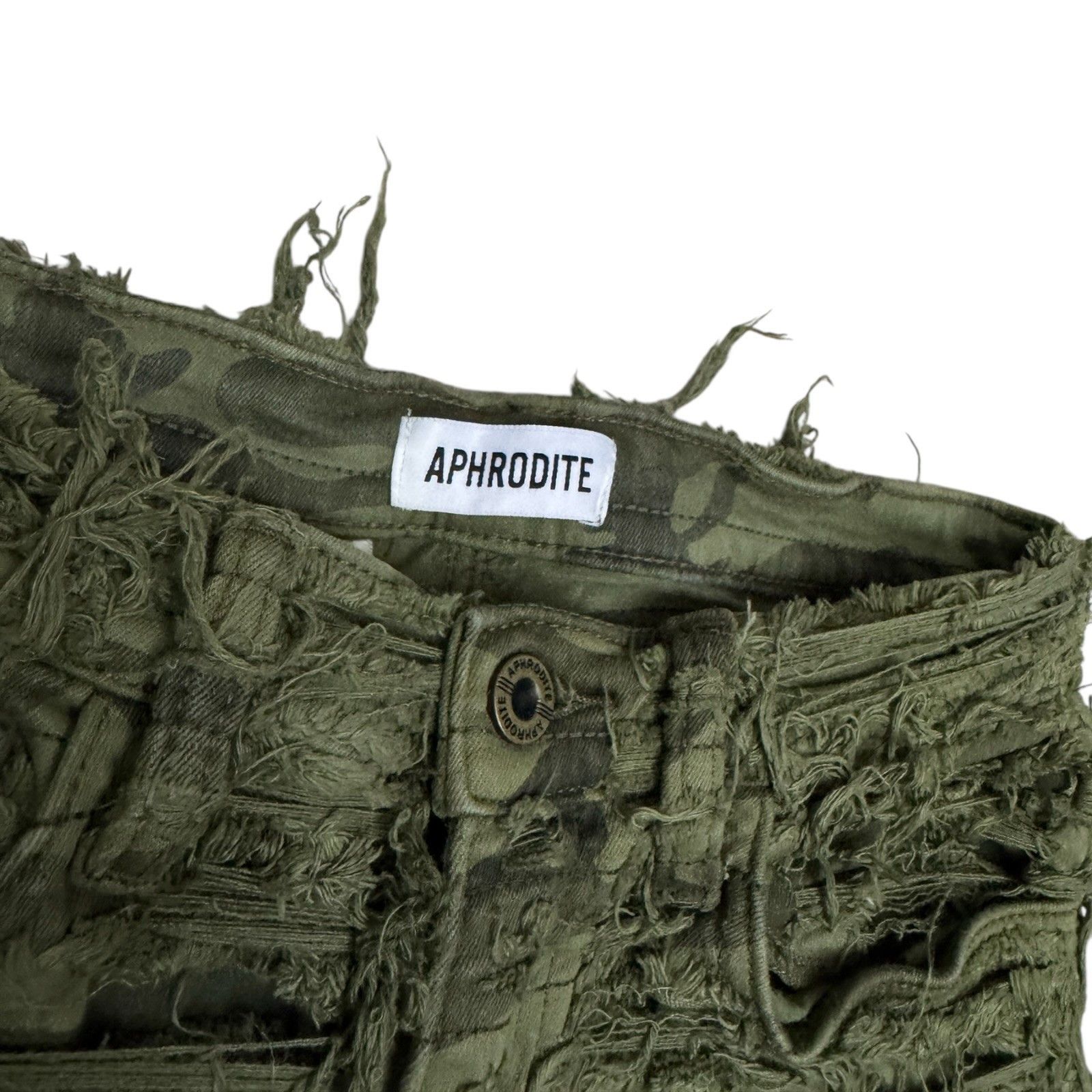 Other APHRODITE Camo Shredded Army Denim Jeans Pants Womens 28x30 Size 28" / US 6 / IT 42 - 4 Thumbnail