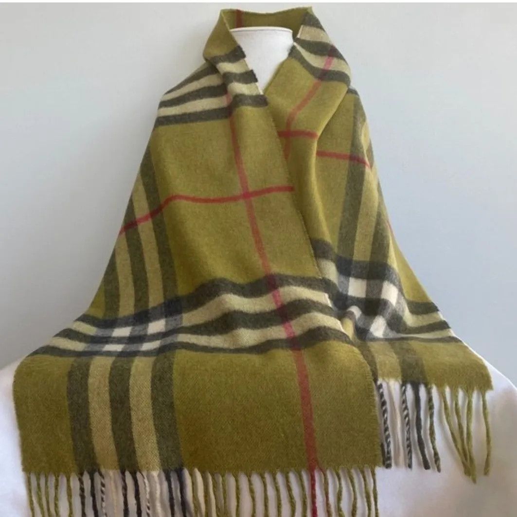 Burberry × Vintage Vintage Burberry Green Check Classic Cashmere Scarf Size ONE SIZE - 4 Thumbnail