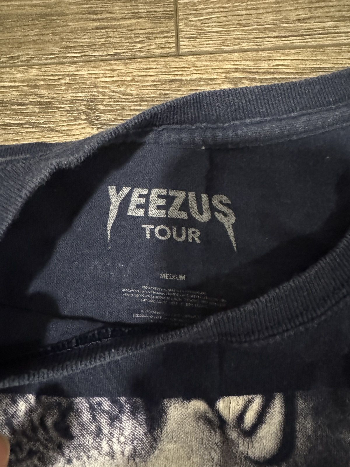 Kanye West × Vintage Kanye West Yeezys Tour Shirt Size US M / EU 48-50 / 2 - 3 Thumbnail