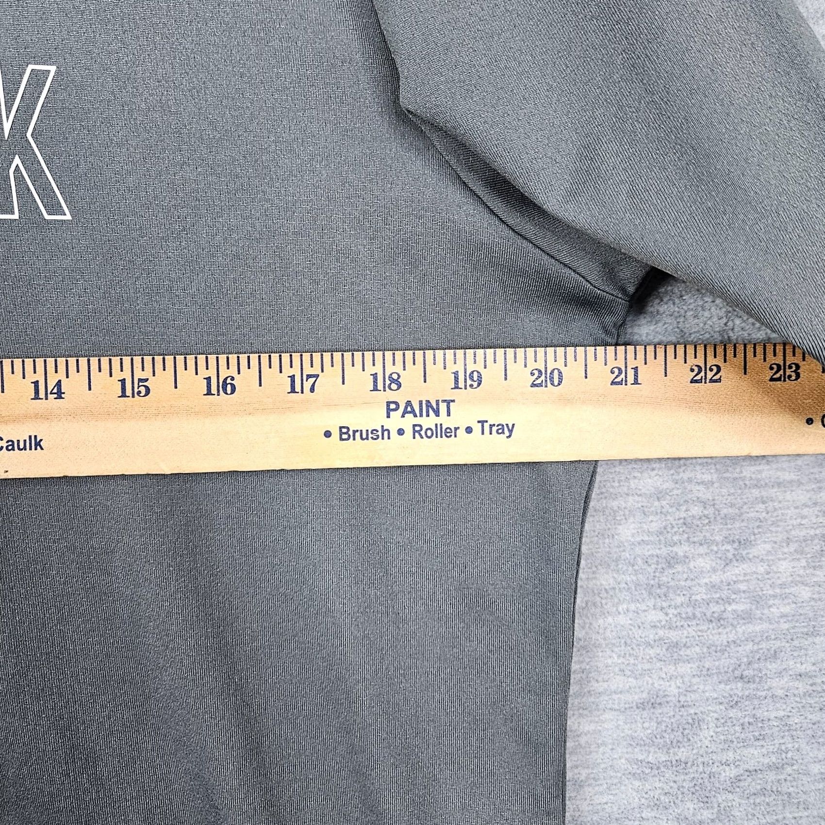 Gymshark GYMSHARK Men's Dark Gray Long Sleeve Workout T-shirt L Regular Size Size US L / EU 52-54 / 3 - 2 Thumbnail
