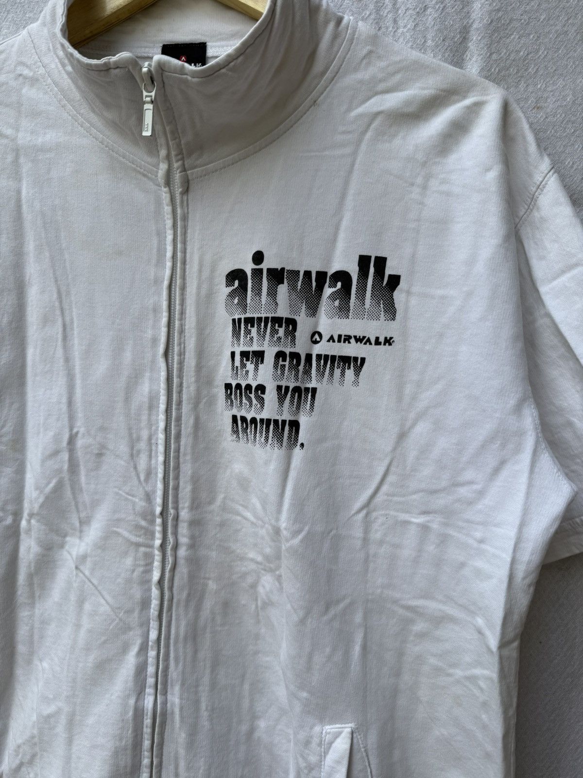 Hysteric Glamour Airwalk tracktop zipper short sleeve poem style Size US L / EU 52-54 / 3 - 4 Thumbnail