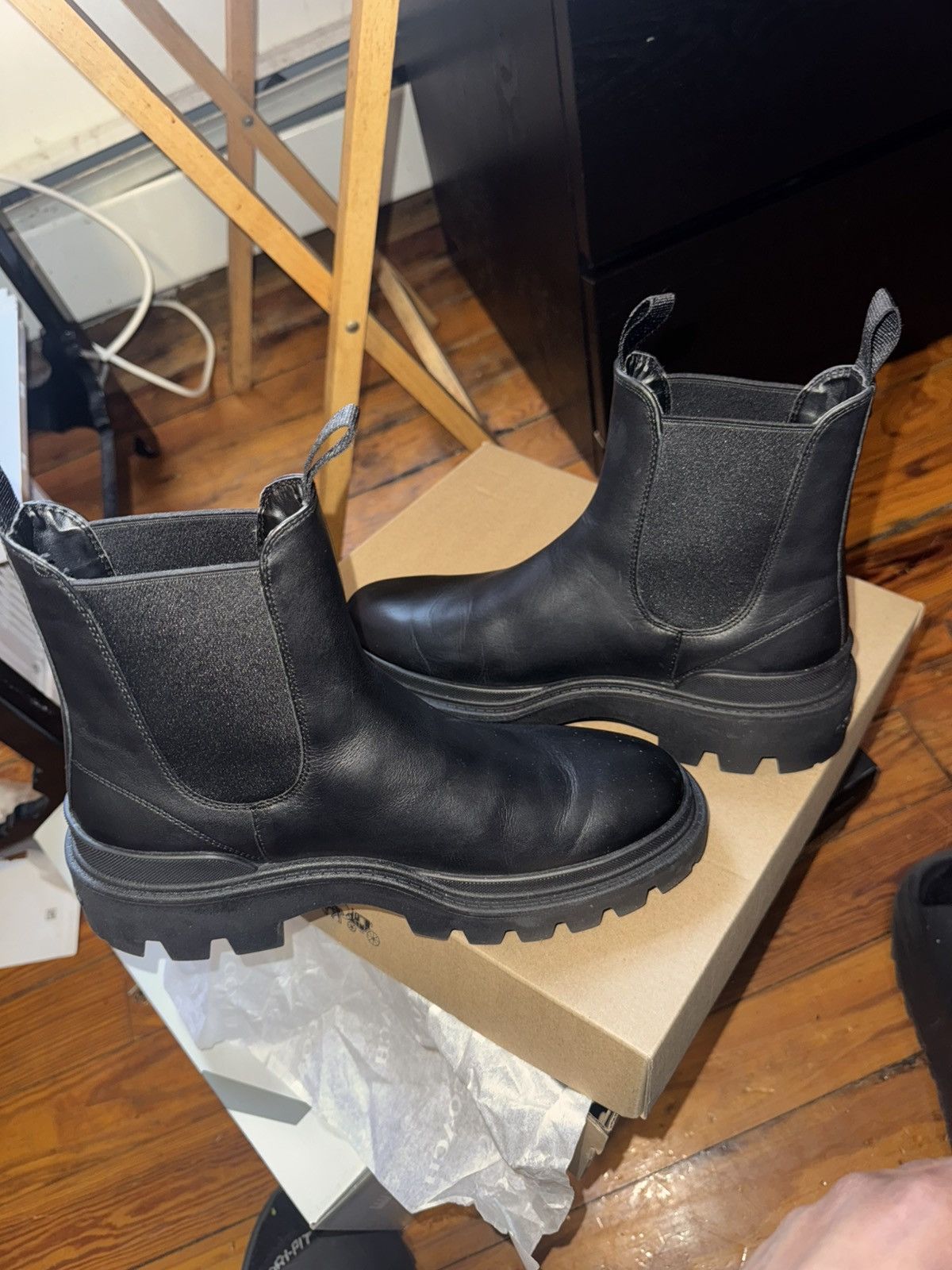 Coach Mens Coach Boots ‘Collin boot’ Size US 7.5 / EU 40-41 - 2 Thumbnail