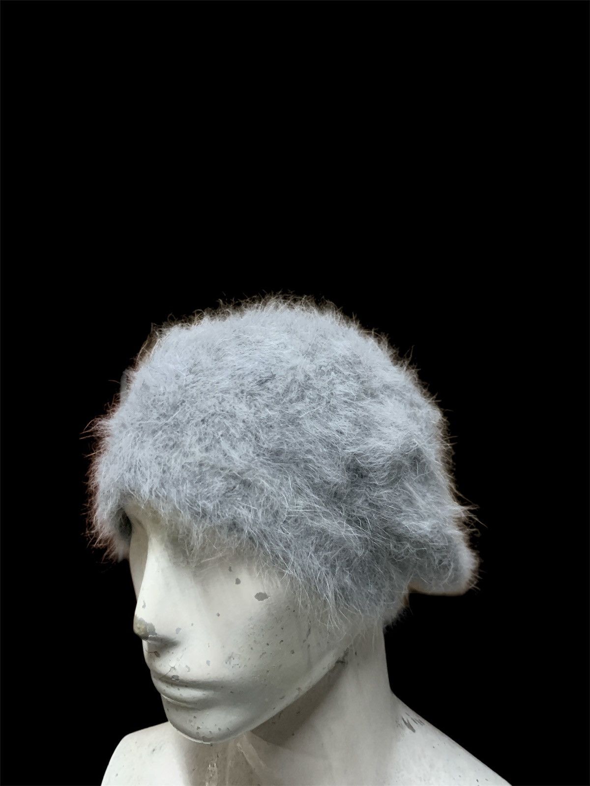 Japanese Brand Warm Fluffy Fur Knitted Beanie hat Size ONE SIZE - 5 Thumbnail