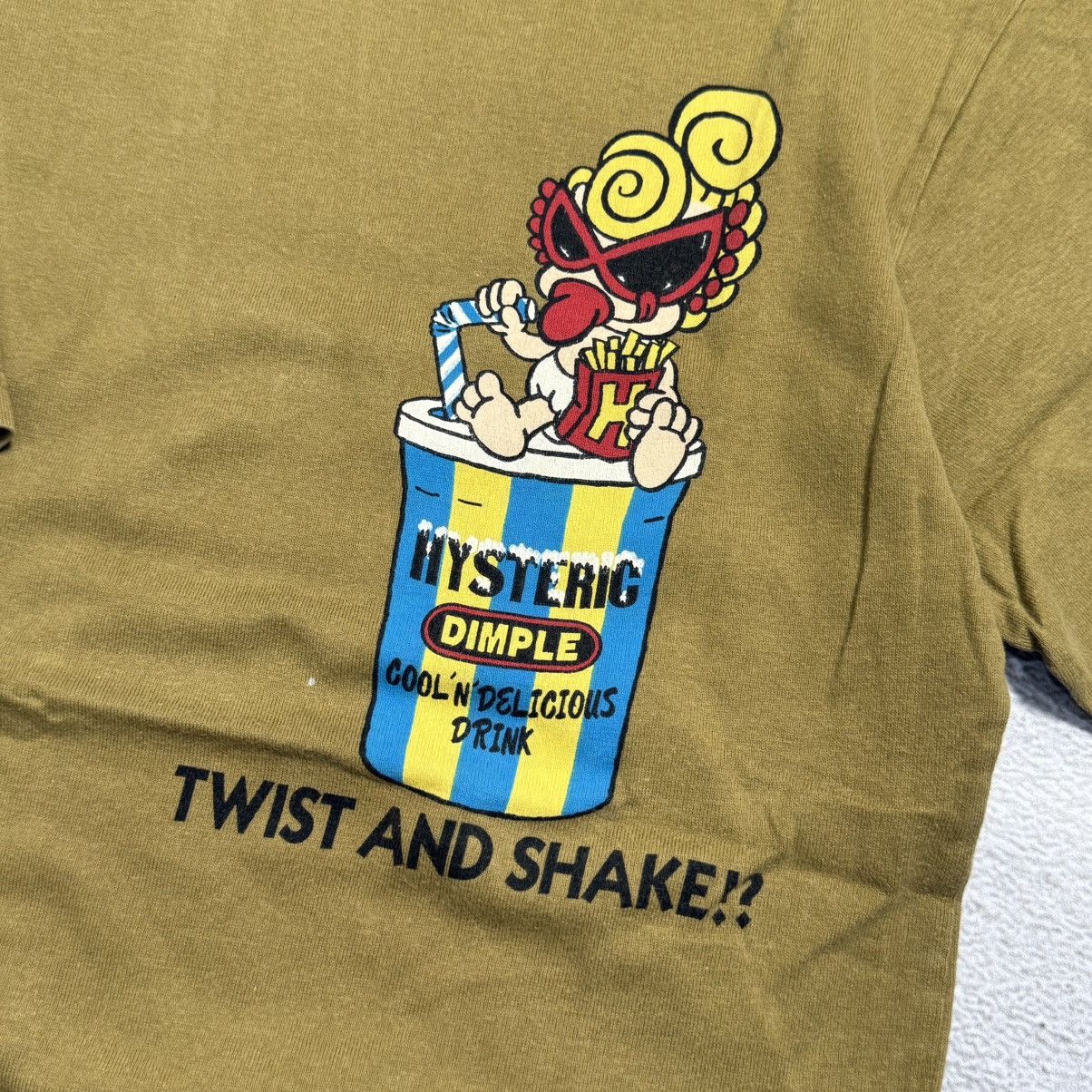 Hysteric Glamour Hysteric glamour hg mini twist and shake tee Size US M / EU 48-50 / 2 - 6 Thumbnail