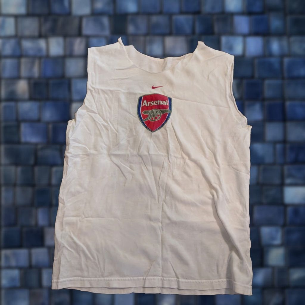 Nike VINTAGE Nike Arsenal FC Cotton T Shirt Men S White 90s Tank Cut Off Sleeves Womens Boys Womens Mens Size S / US 4 / IT 40 - 1 Thumbnail