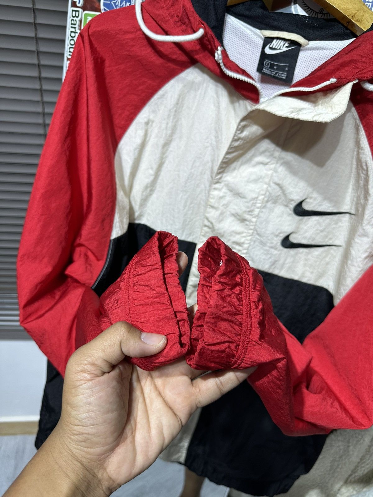Nike NIKE SWOOSH WINDBREAKER Size US XL / EU 56 / 4 - 3 Thumbnail