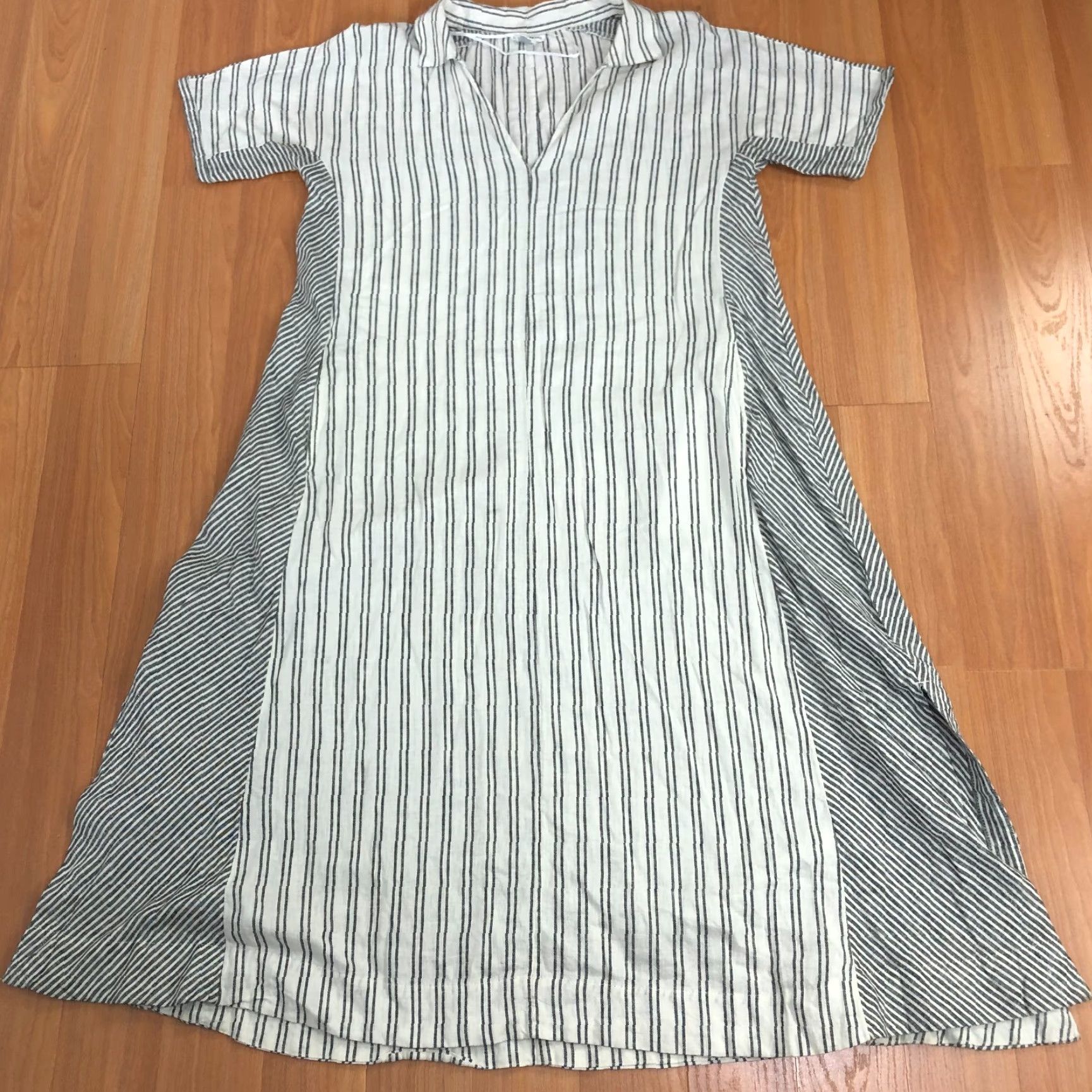 Lucky Brand Lucky Brand Black Linen Rayon V-Neck Popover A-Line Midi Dress Women Medium Below Knee Short Sleeve Striped Pattern Size M / US 6-8 / IT 42-44 - 5 Thumbnail
