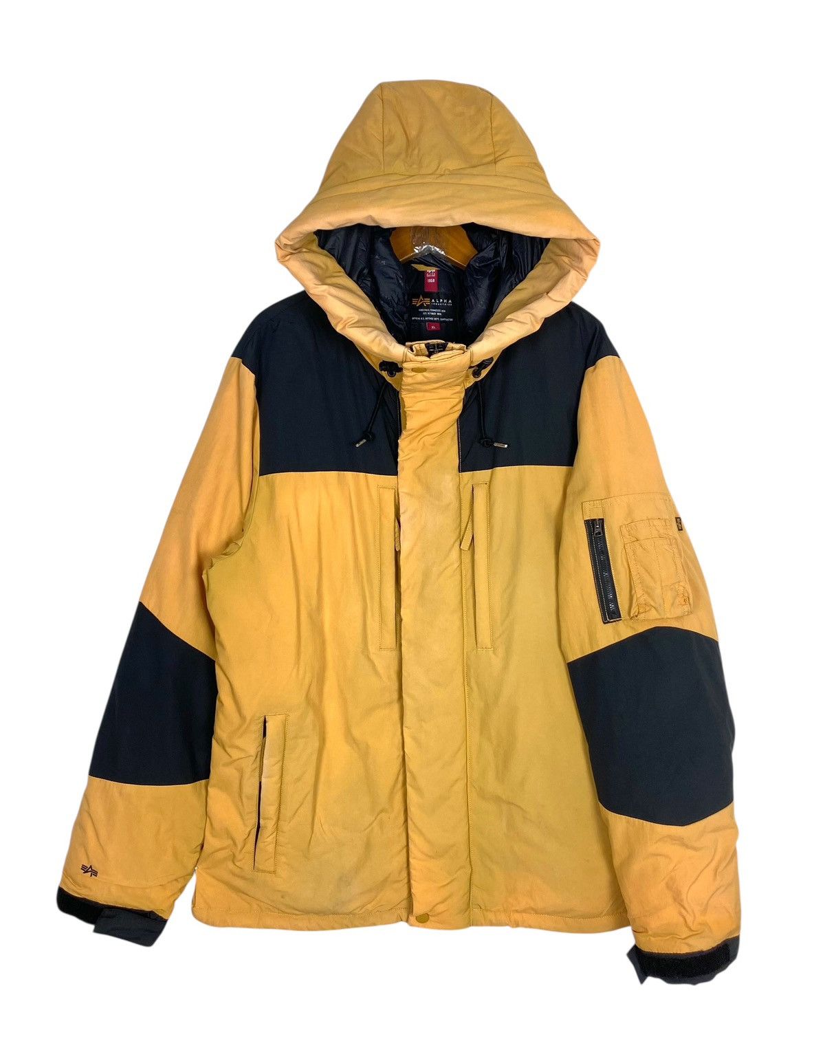 Rare‼️ Alpha Industries Jacket